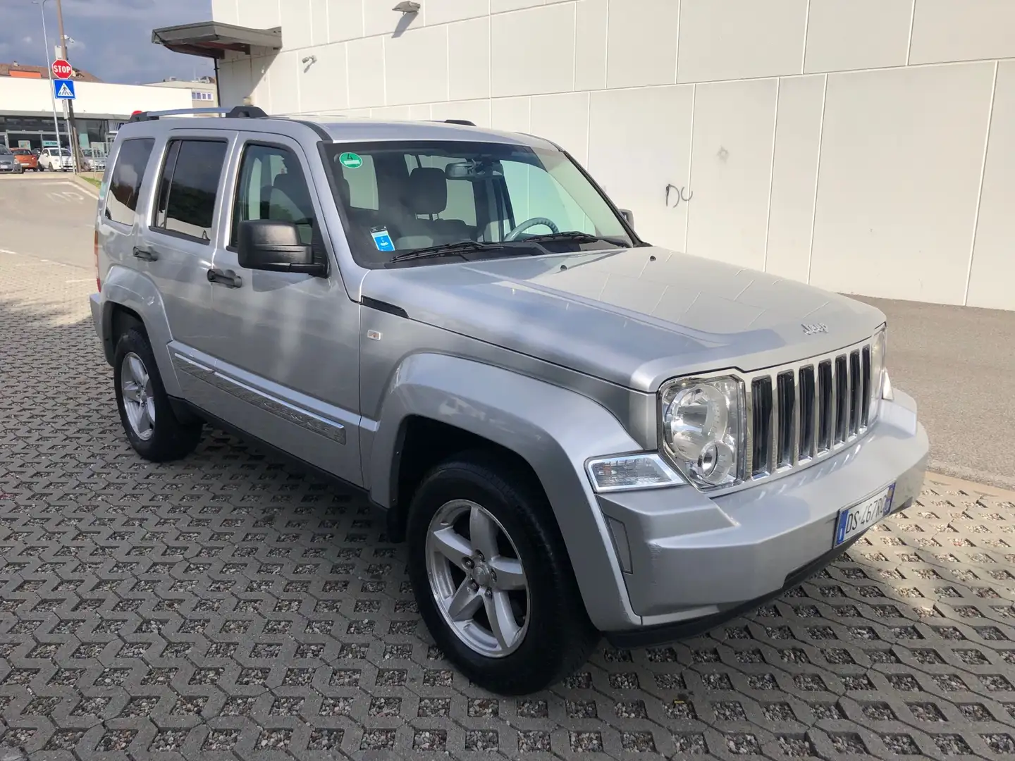 Jeep Cherokee 2.8 crd Limited auto dpf - 1
