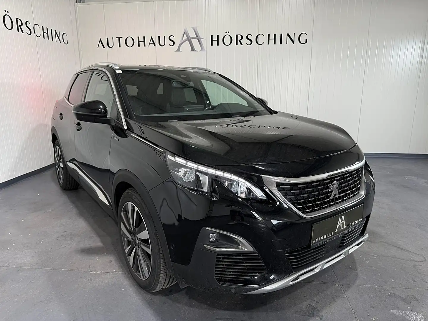 Peugeot 3008 1,2 PureTech 130 S&S ECO GT Line Schwarz - 1