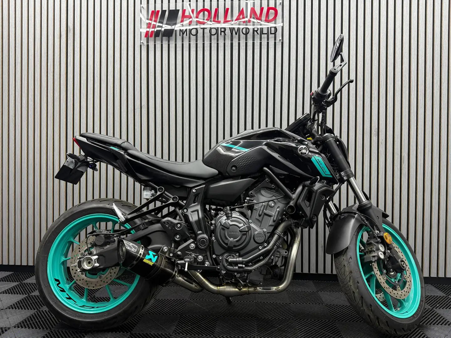 Yamaha MT-07 Negro - 1