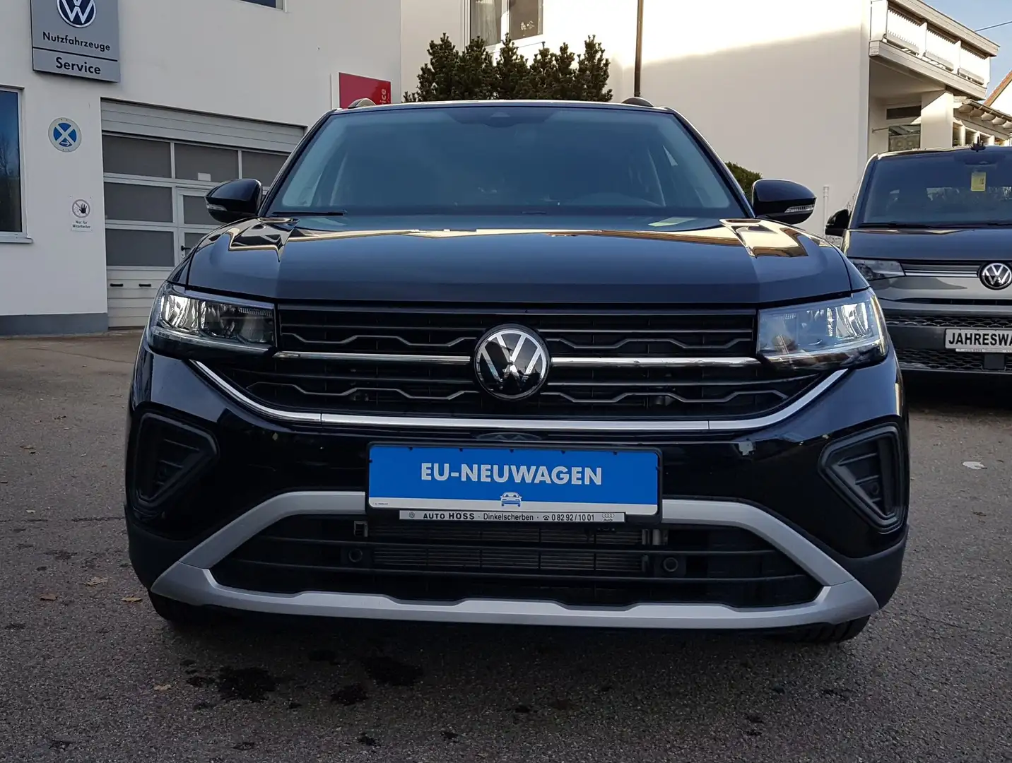 Volkswagen T-Cross 1.0 TSI 85 kW Life*AHK*GAR 4J/80TKM*ACC*LED*APP C* Schwarz - 2