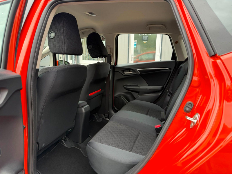 Honda Jazz FACELIFT°WENIG-KM°PDC°SZHG°SPURH°NAVI°SH! — photo 11