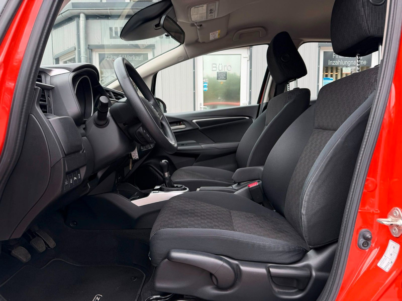 Honda Jazz FACELIFT°WENIG-KM°PDC°SZHG°SPURH°NAVI°SH! — photo 9
