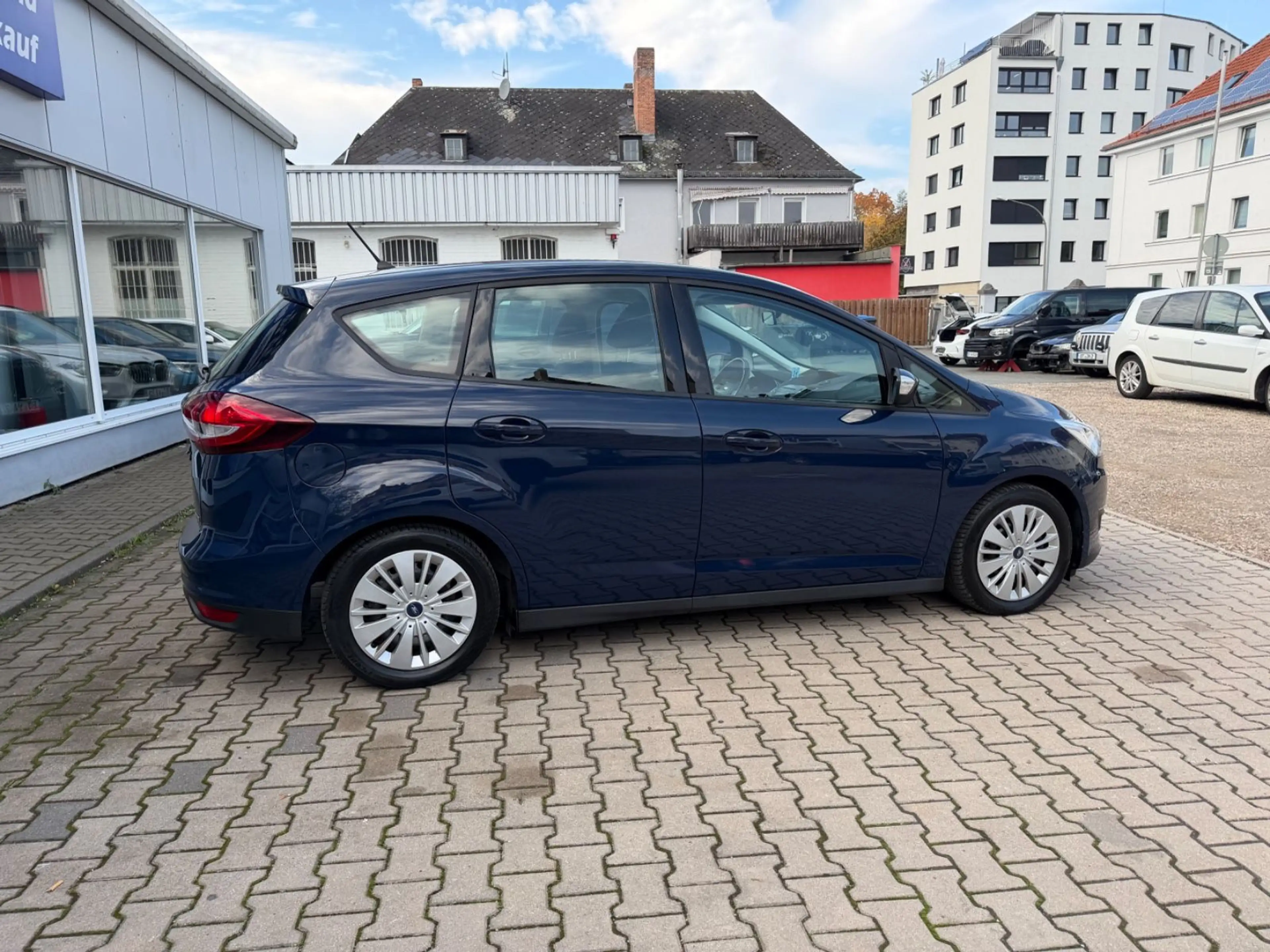 Ford C-Max C-MAX Trend 1-Hand — photo 9