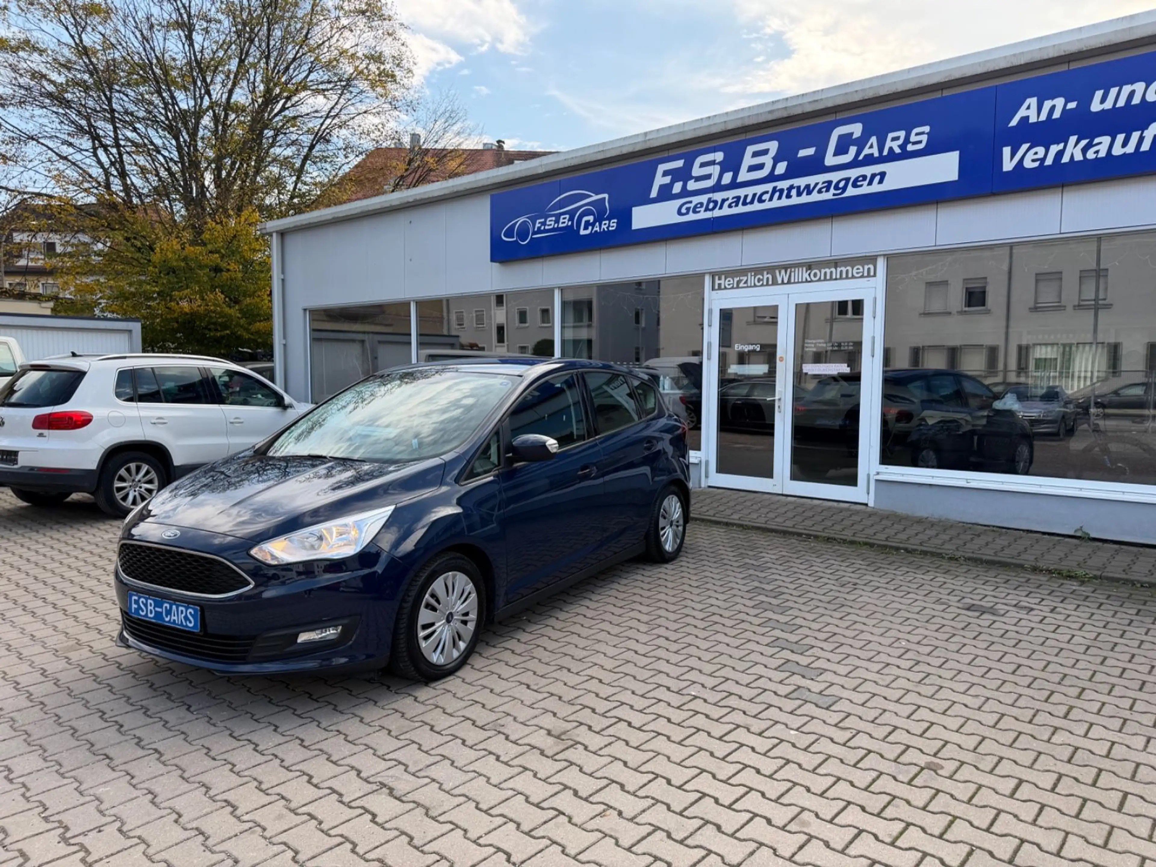 Ford C-Max C-MAX Trend 1-Hand — photo 2