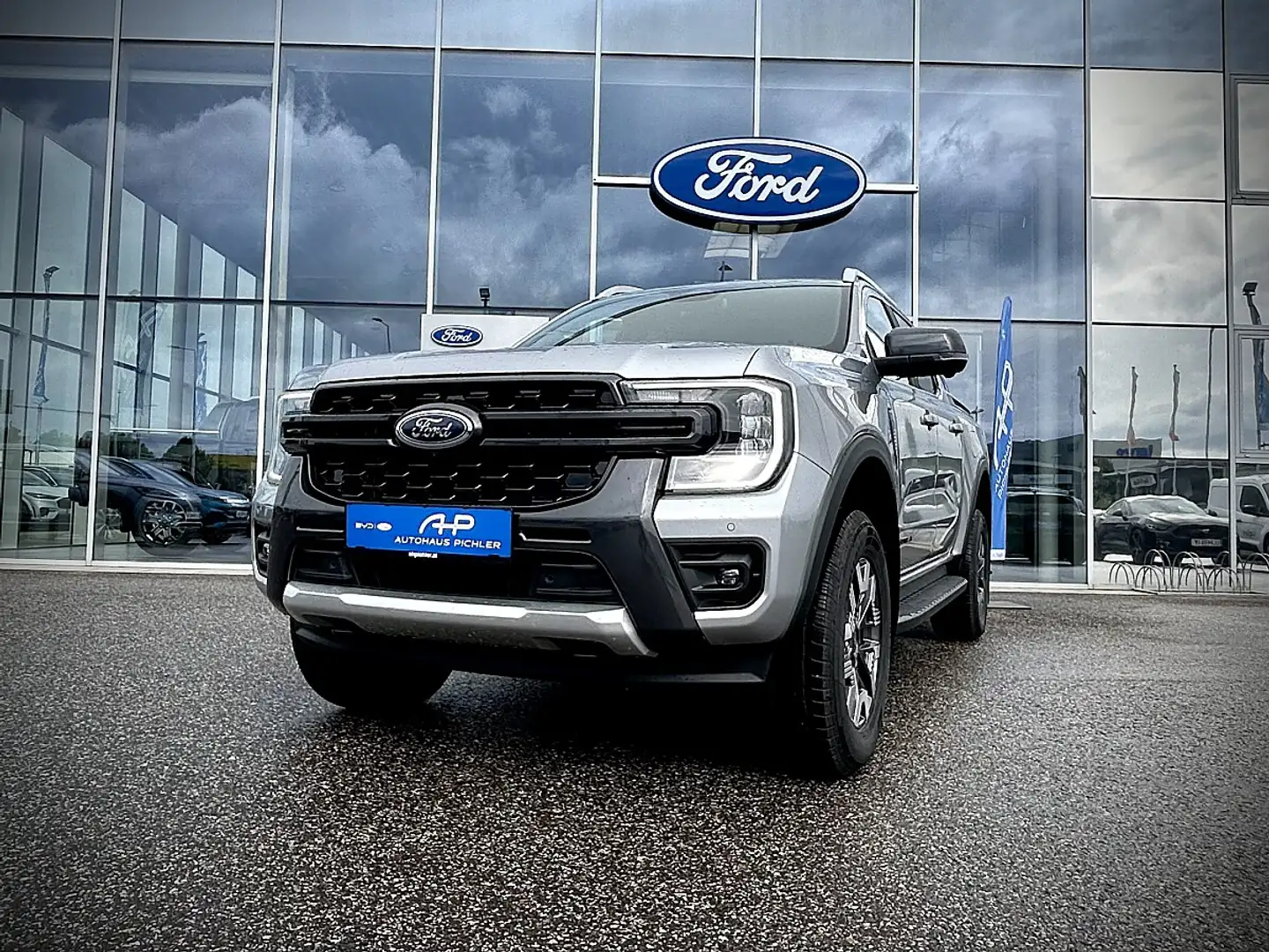 Ford Ranger Ranger Doppelkabine Wildtrak e-4WD 2.3 EcoBoost... Silber - 2