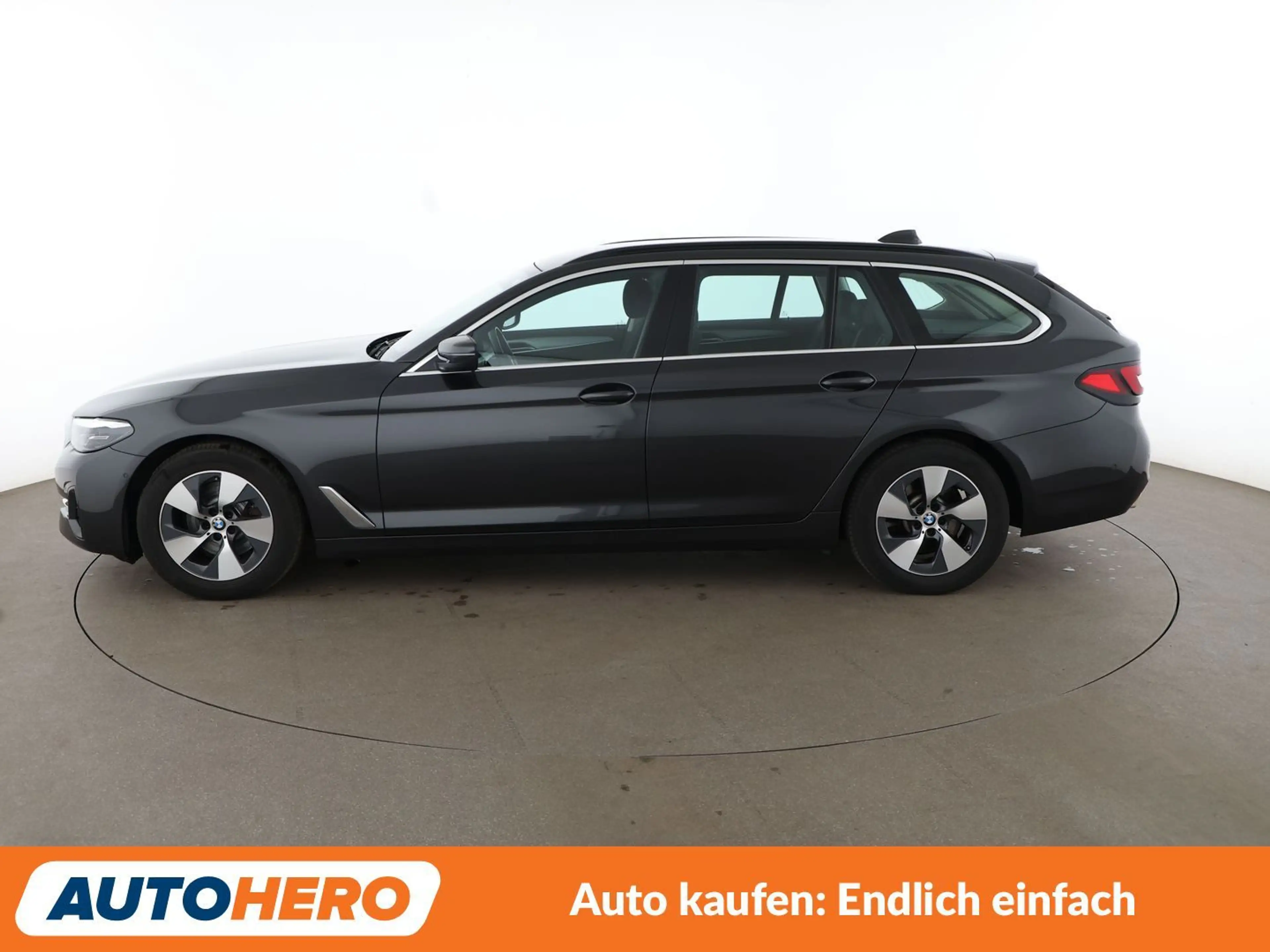 BMW 520 520d Mild-Hybrid Aut.*NAVI*TEMPO*CAM*PDC*SHZ* — photo 3