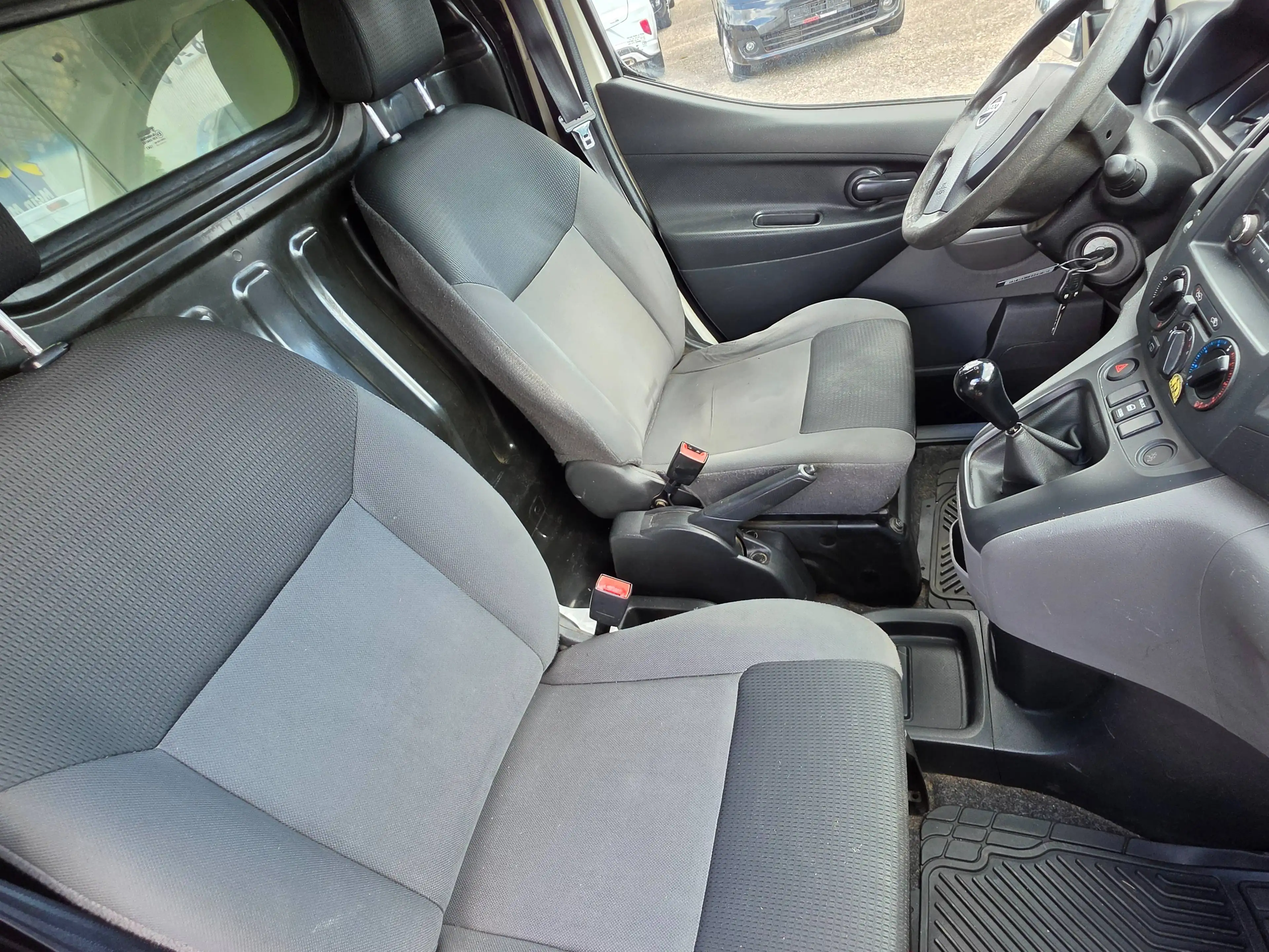Nissan NV200 1.5 Dci Sehr Praktischer Kastenwagen Comfort — photo 7