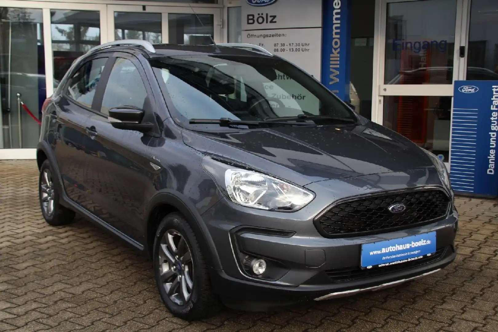 Ford Ka/Ka+ Active Gris - 1