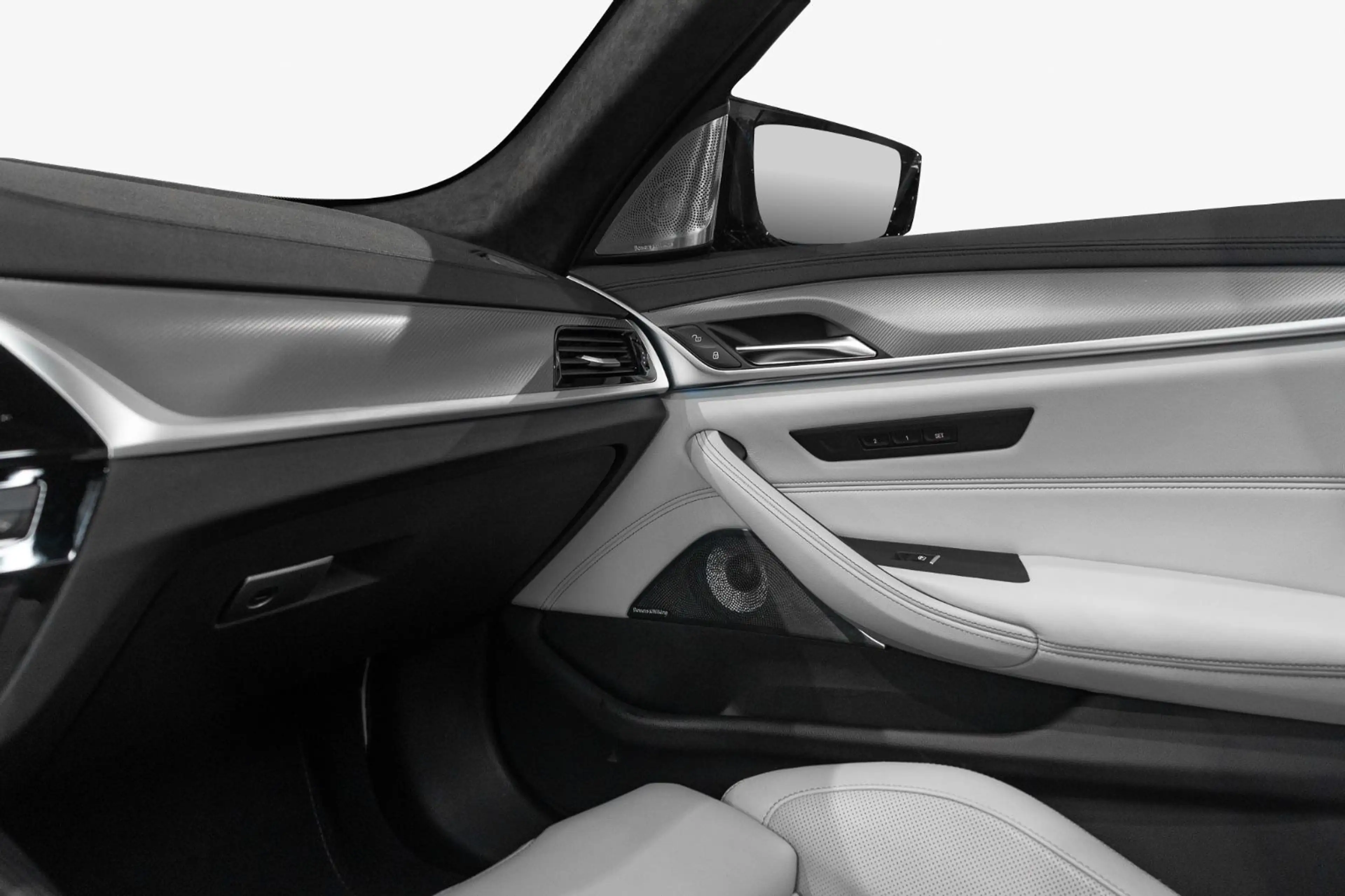 BMW M5 Competition°B&W°HUD°2WDMODUS°KEY°KERAMIC° — photo 14