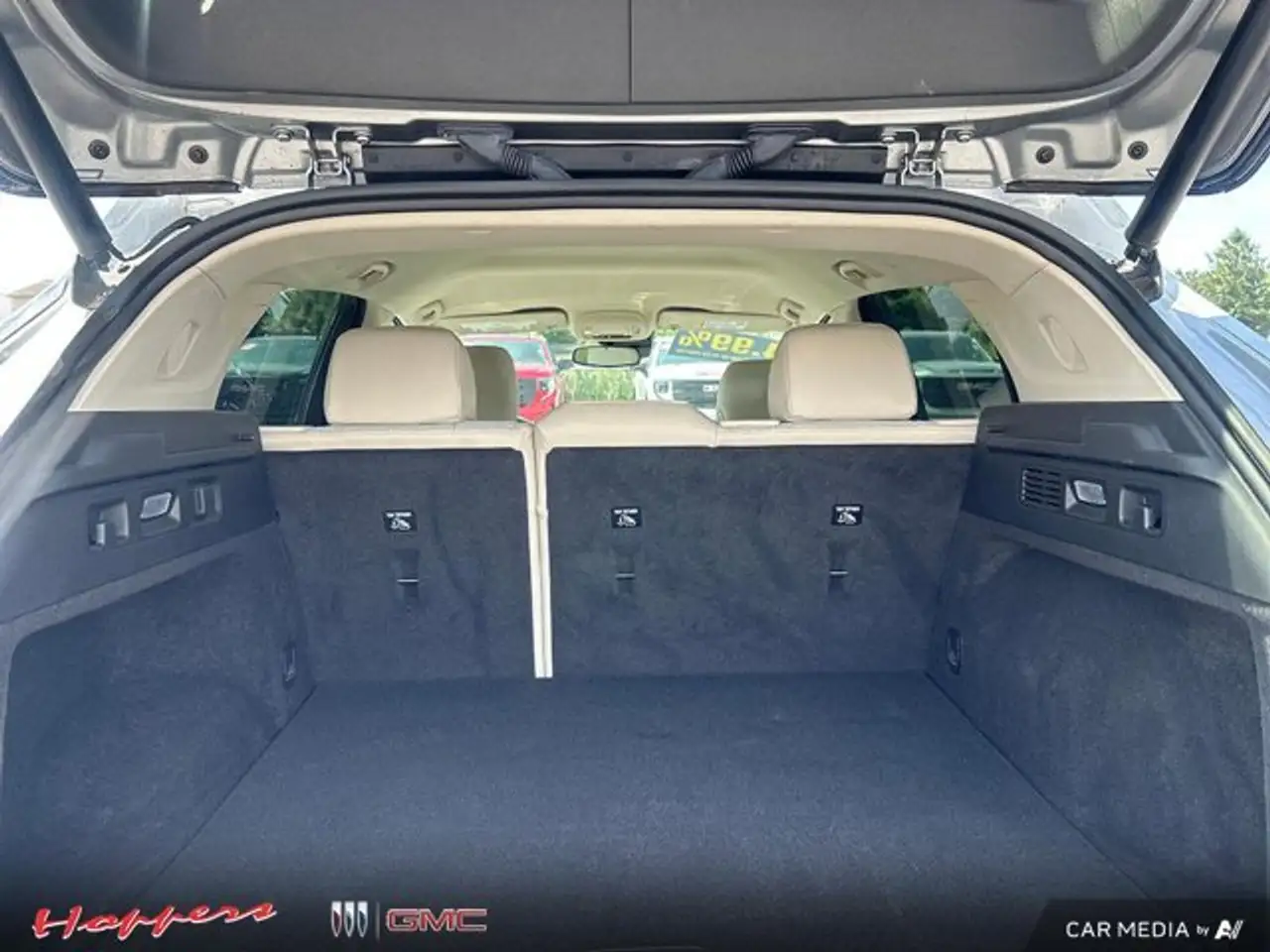 Buick Envision снимка Buick Envision