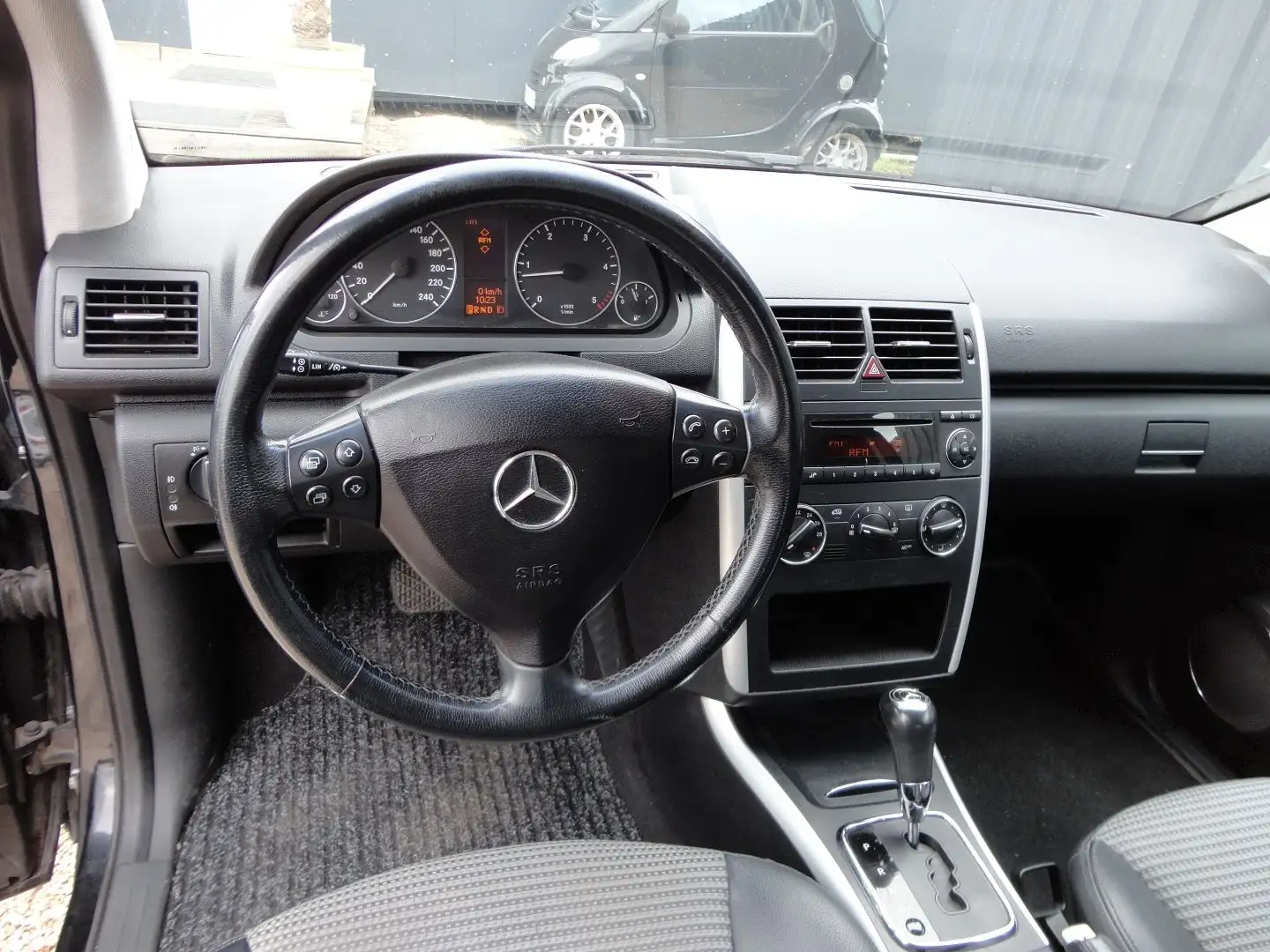 Mercedes-Benz A 200 200 CDI AVANTGARDE CVT - 2