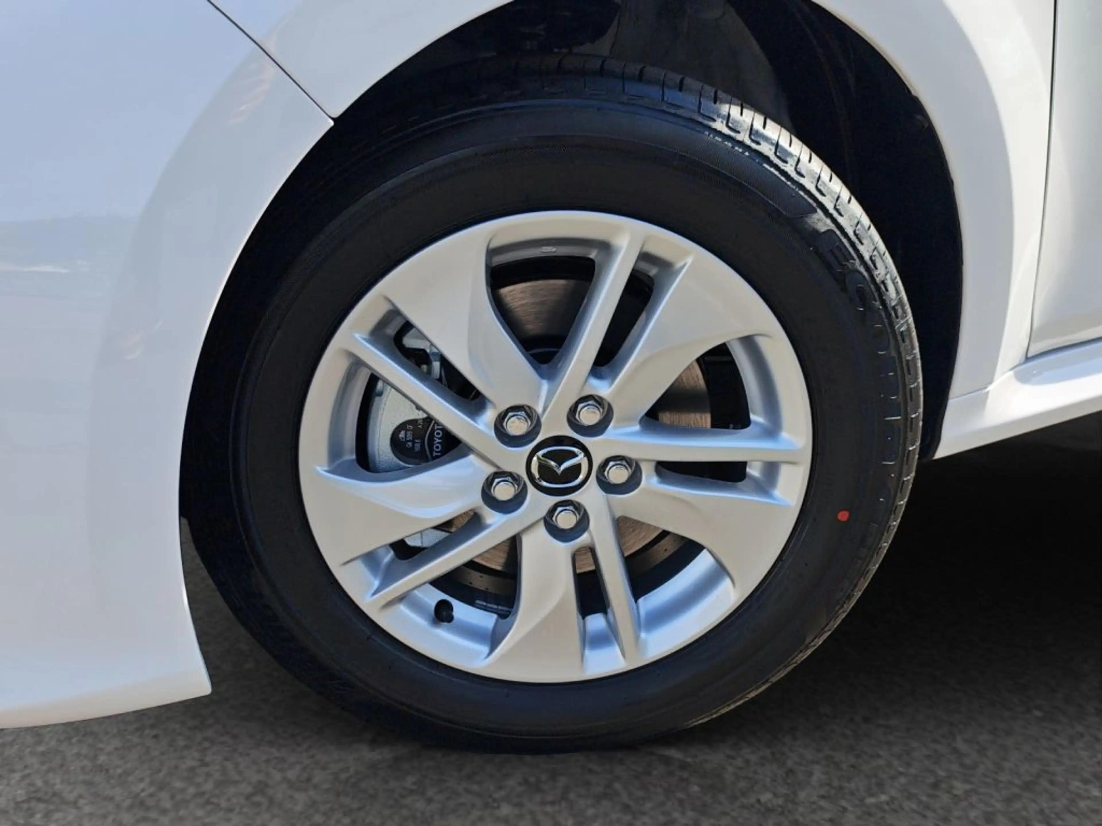 Mazda 2 Hybrid 1.5 VVT-i 116 CVT PRIME-LINE — photo 14
