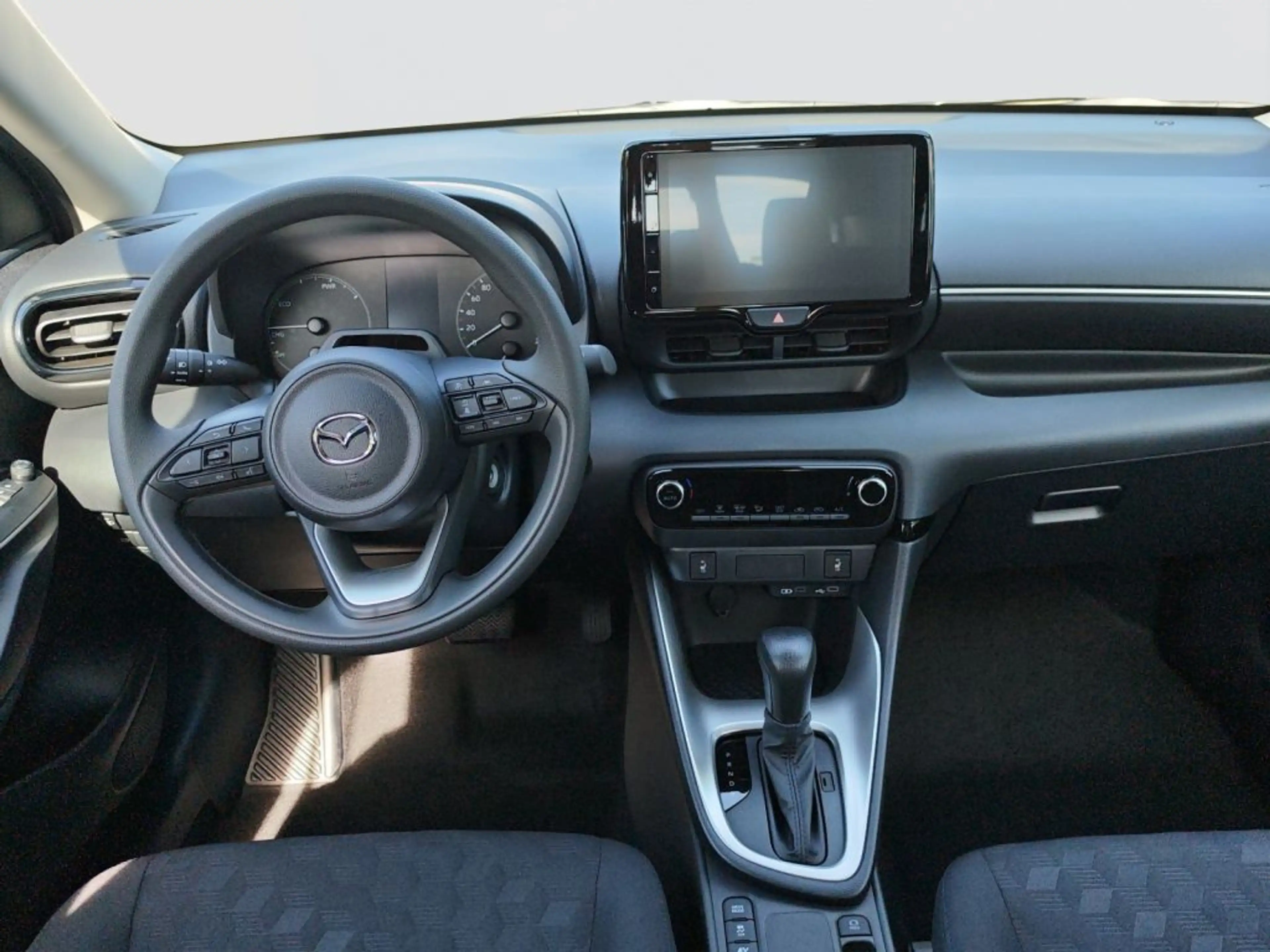 Mazda 2 Hybrid 1.5 VVT-i 116 CVT PRIME-LINE — photo 10