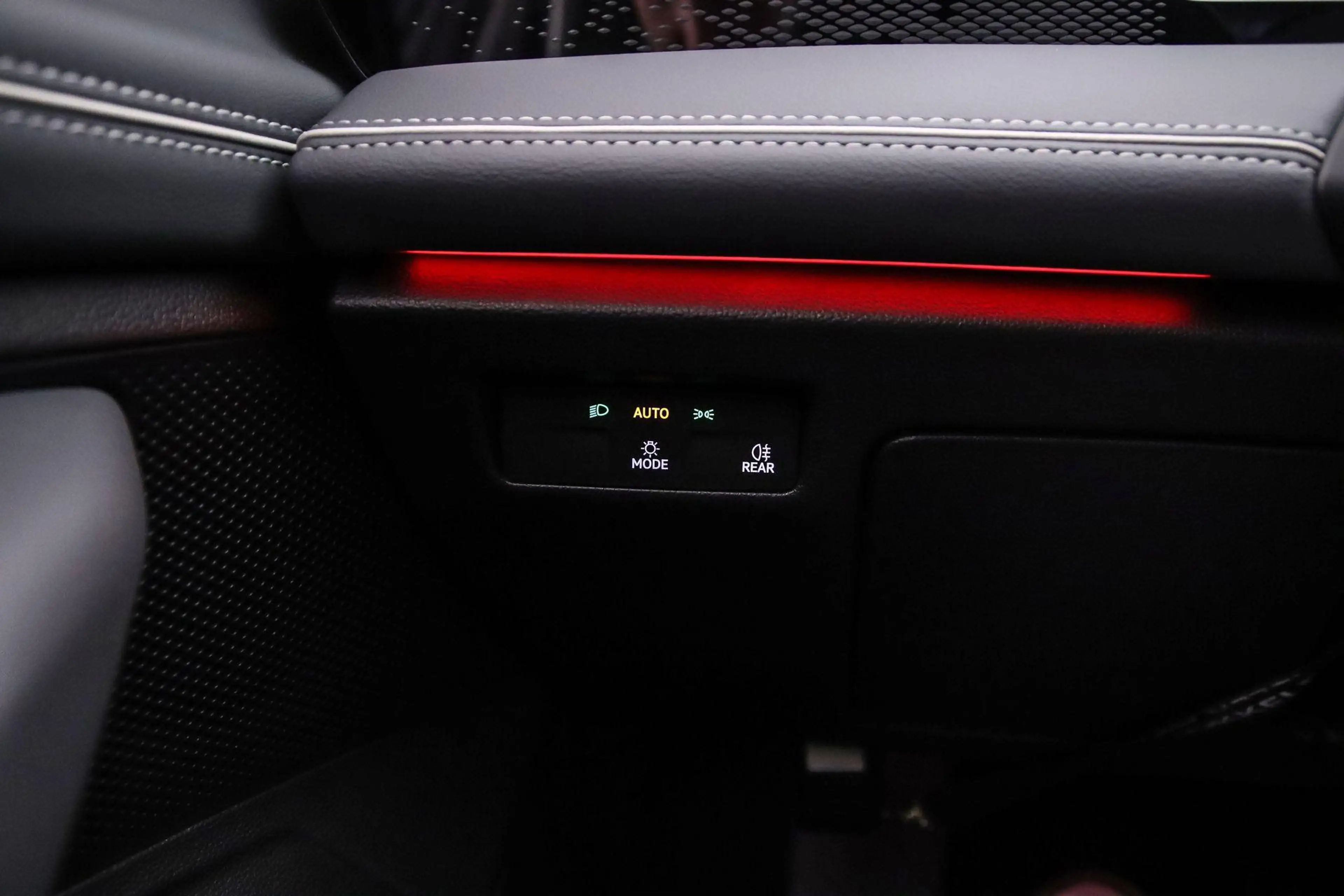 Volkswagen Passat Variant 1.5 eTSI Business 150pk DSG Automaat, Trekhaak, St — photo 13