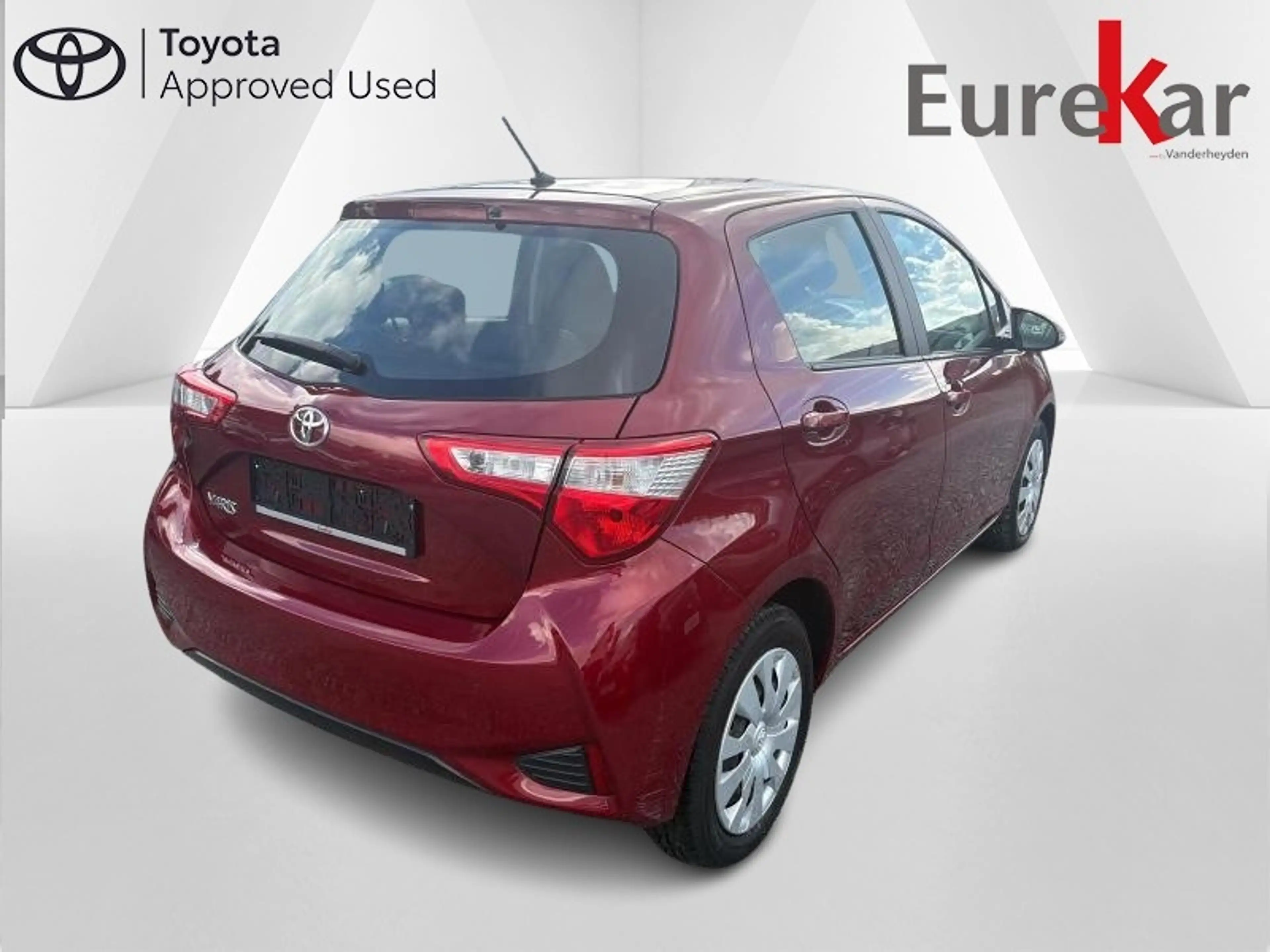 Toyota Yaris Y-oung — photo 3