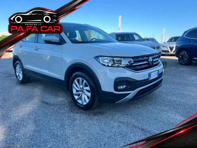 Volkswagen T-Cross view 2