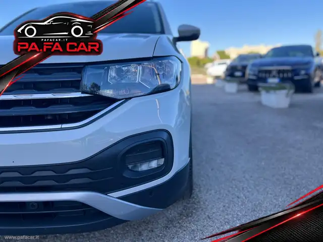 Volkswagen T-Cross view 7