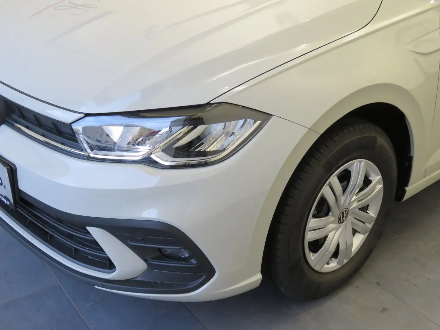 Volkswagen Polo 4Me Grau - 2