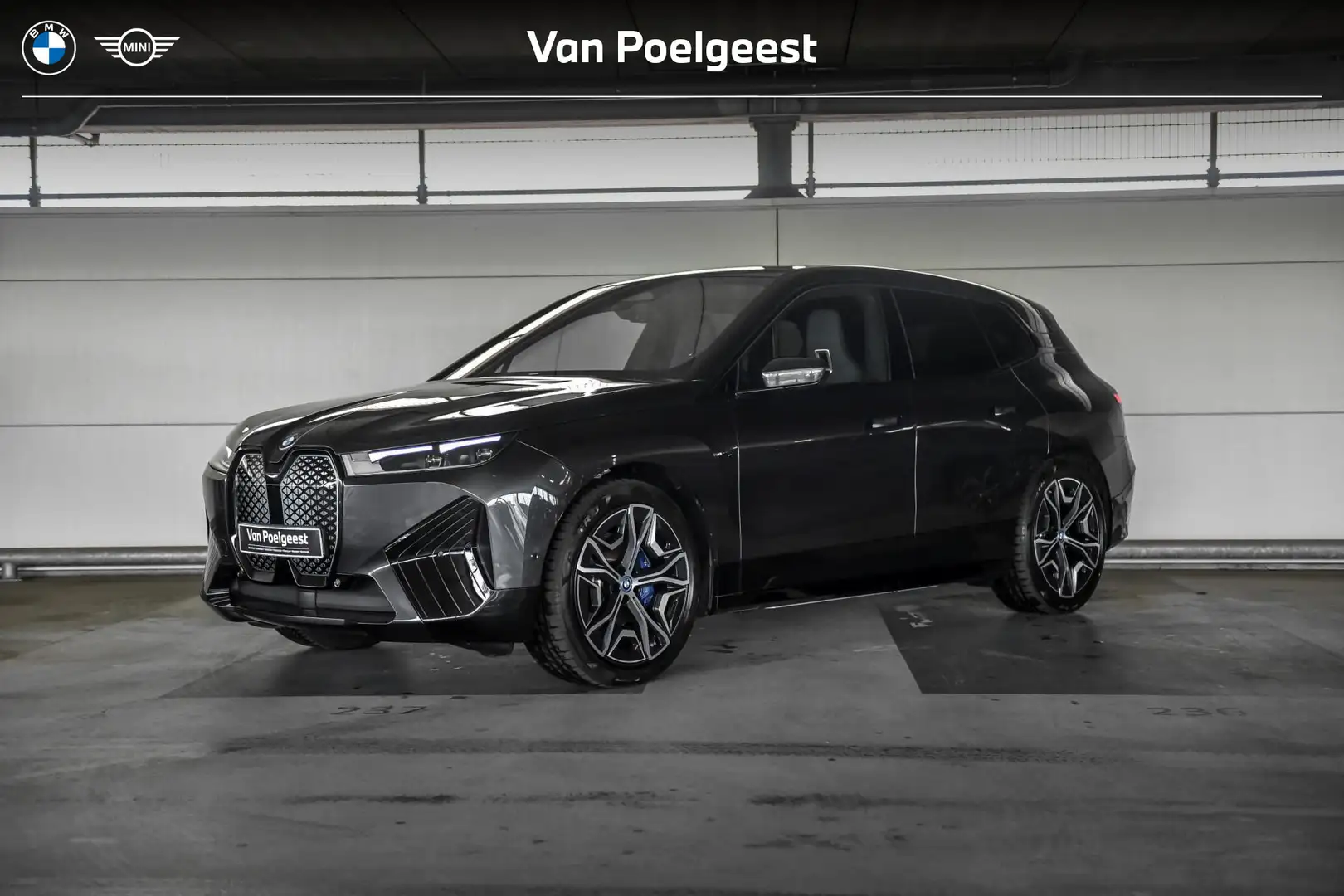 BMW iX xDrive50 | Selections 2500 Grijs - 1