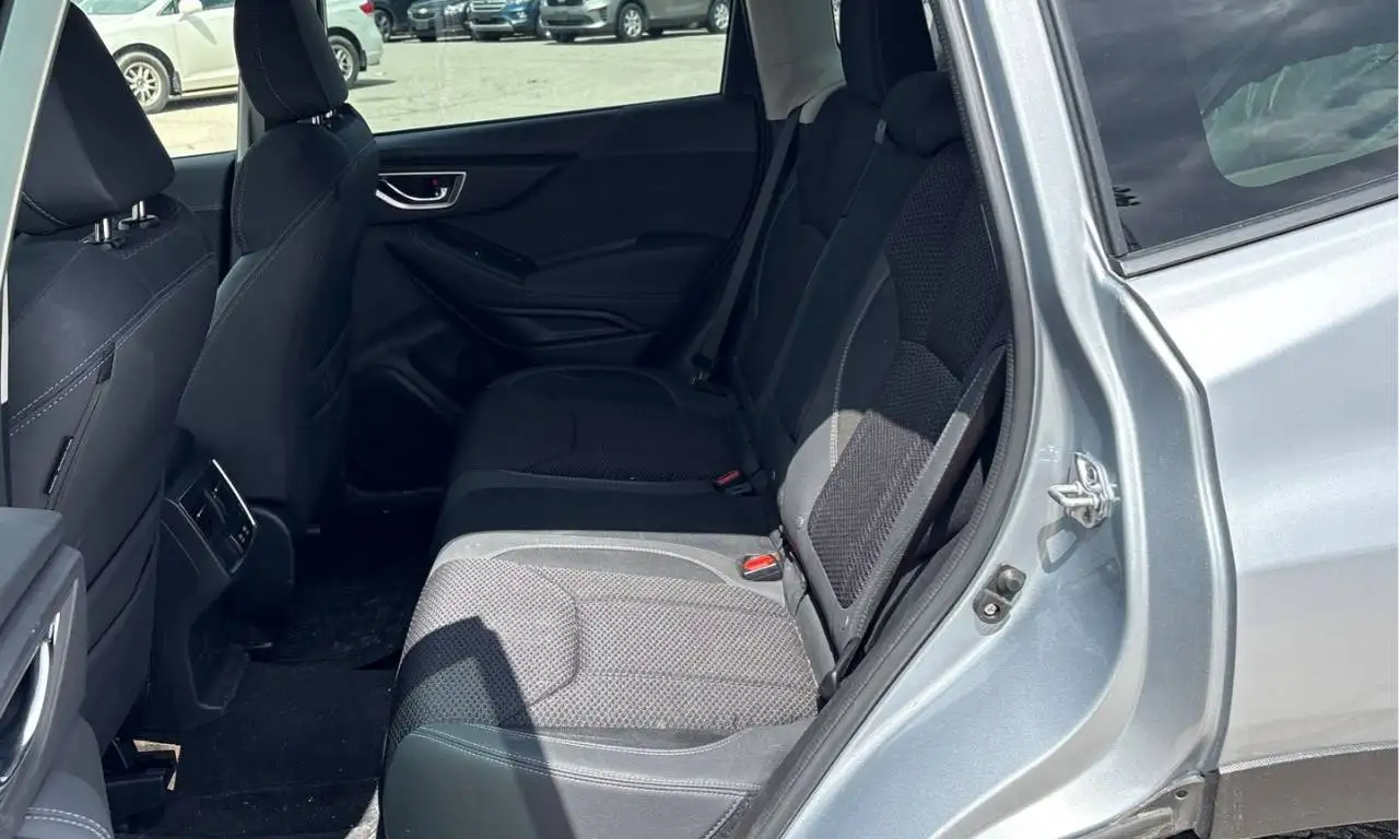 Subaru Forester снимка Subaru Forester