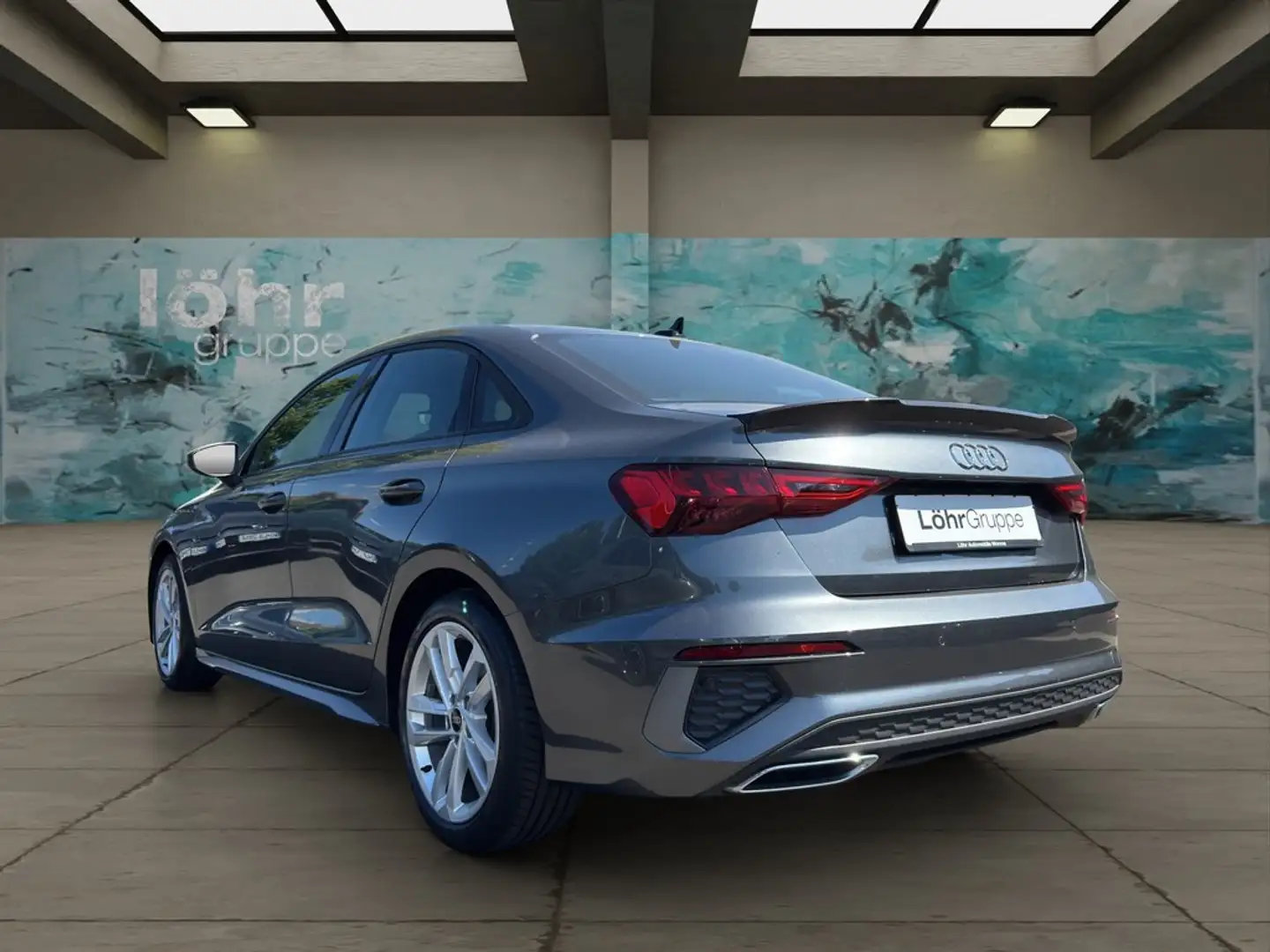 Audi A3 Lim. 35 TFSI S-Line *B&O*MATRIX-LED*CARBON*NAVI* Grau - 2