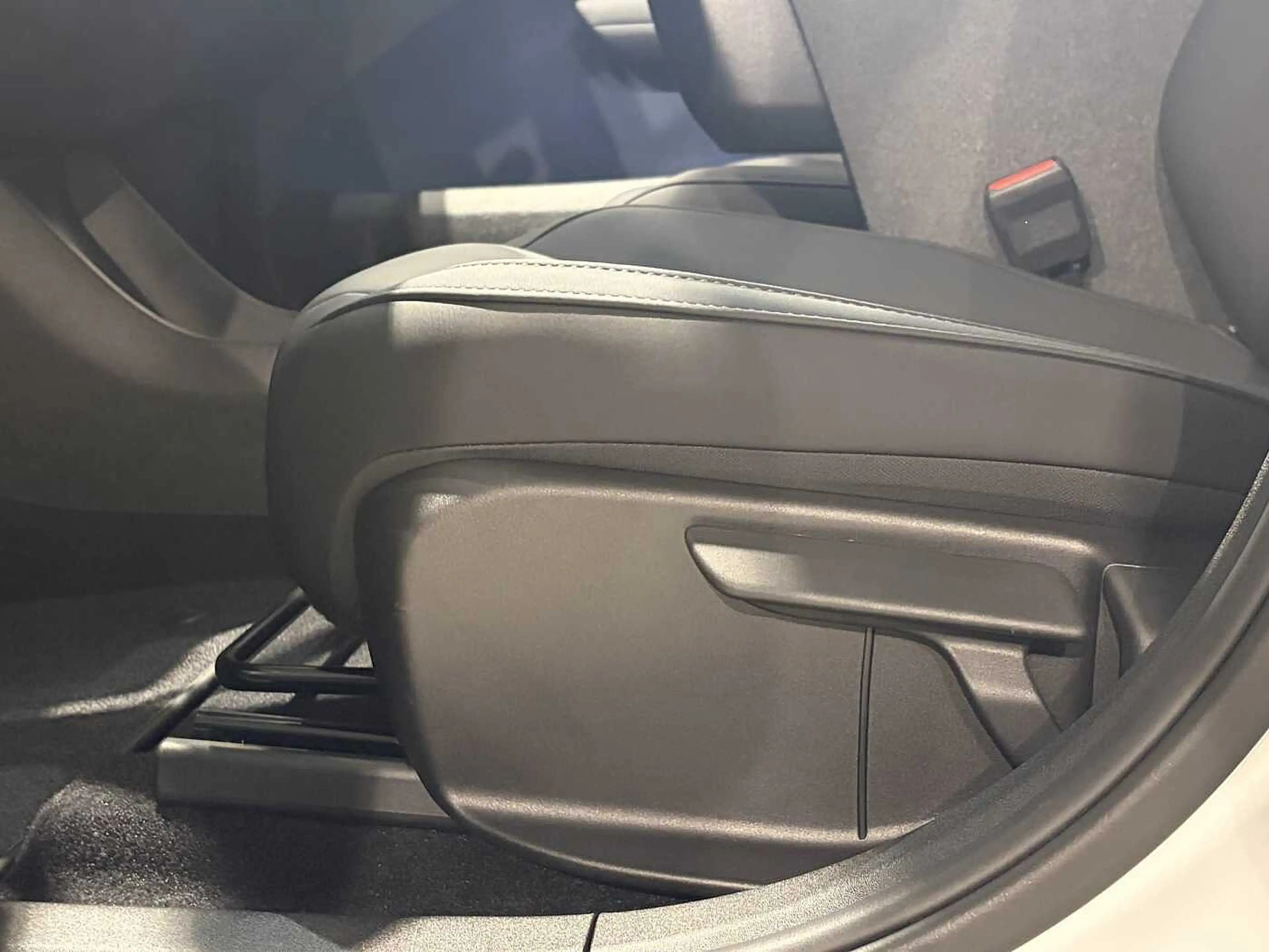 Volvo EX30 Plus Extended Range EVERLAST — photo 14