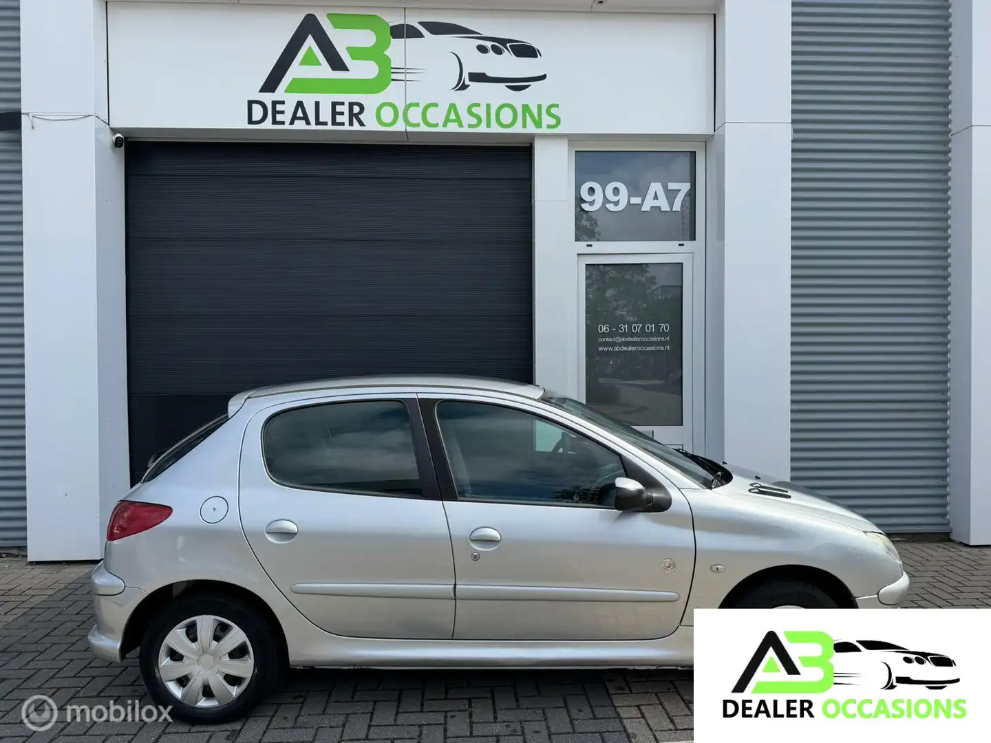 Peugeot 206 1.4 Génération 5 Drs-Airco-Cruise Control Grijs - 2