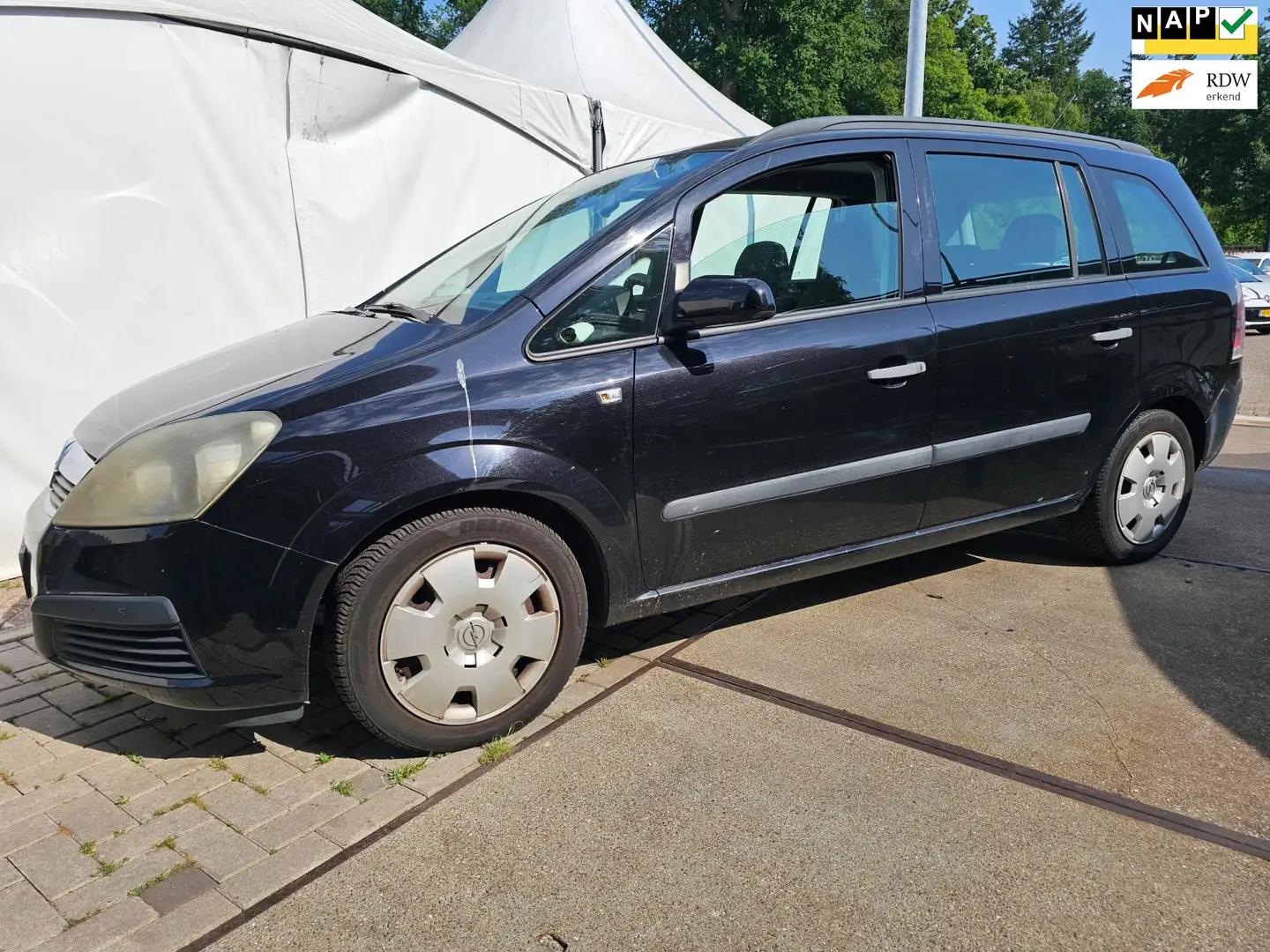 Opel Zafira 1.8 Business 7-persoons AIRCO Zwart - 1