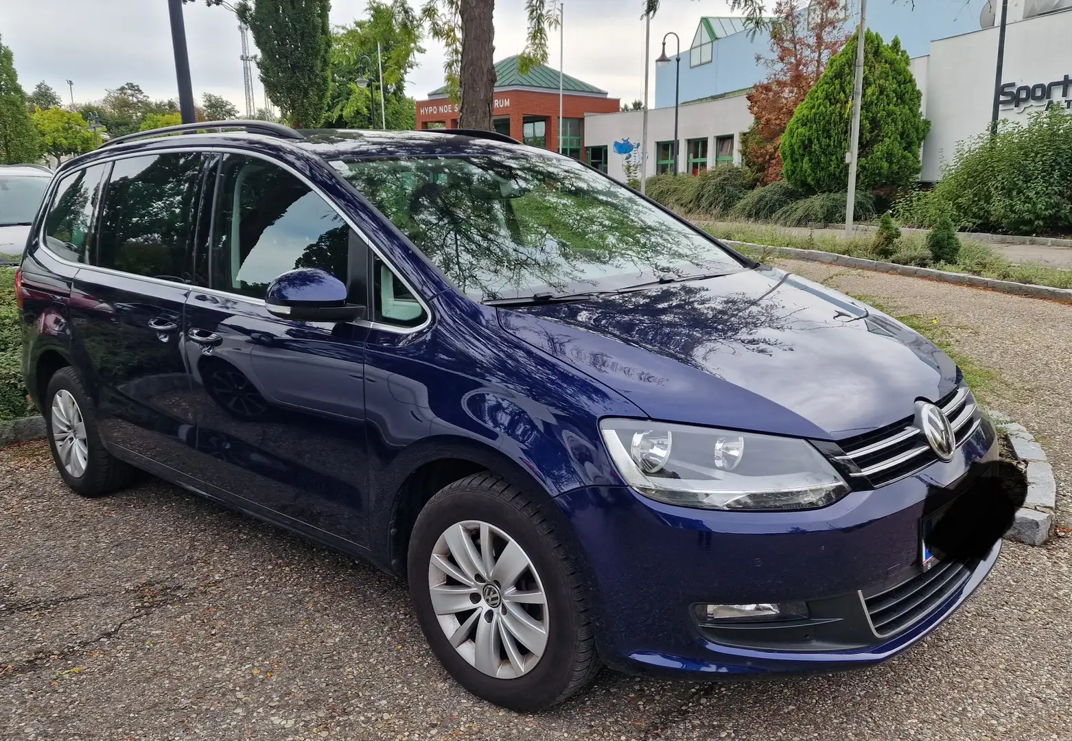 Volkswagen Sharan Sharan Comfortline SCR 2,0 TDI  Comfortline Blau - 1