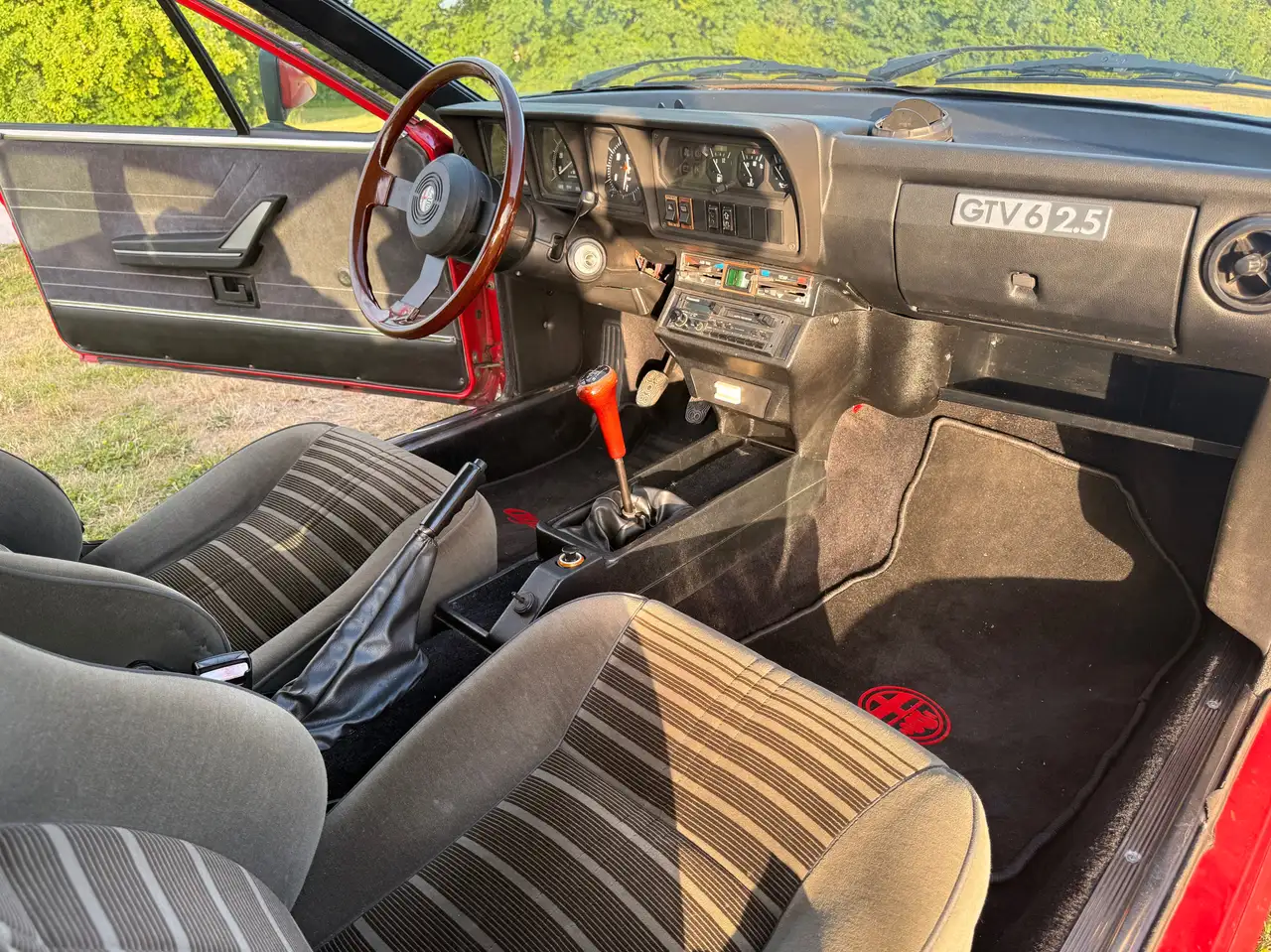 Alfa Romeo GTV 2.5, foto 8