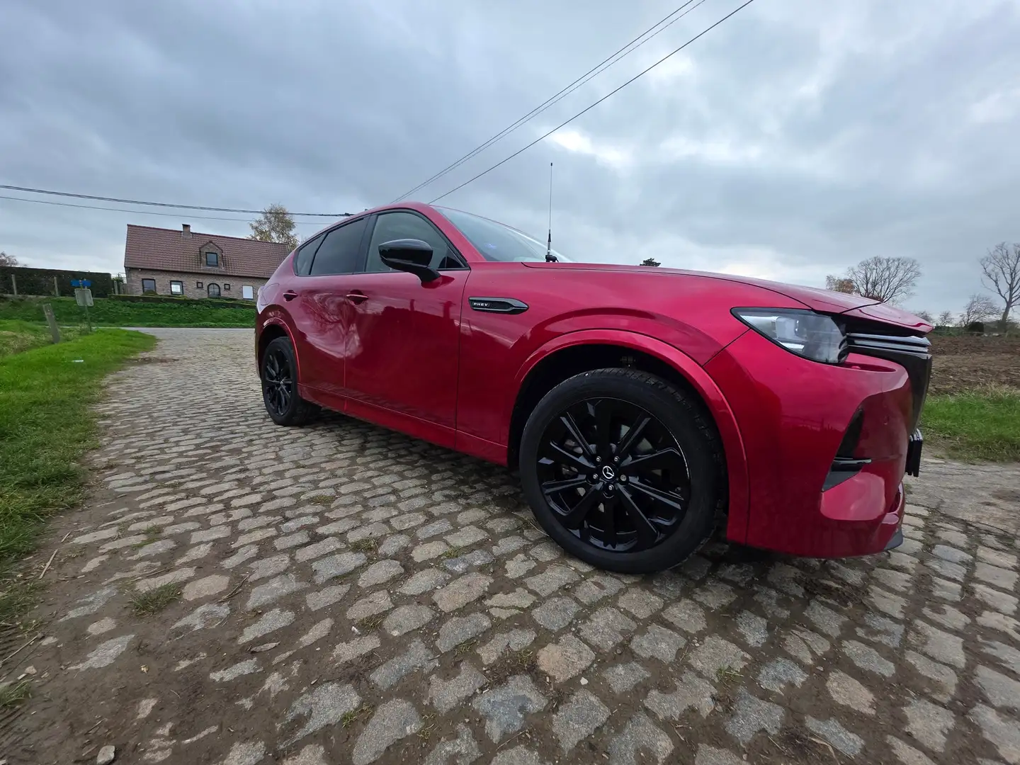 Mazda CX-60 CX-60 AWD PHEV Aut. HOMURA - FULL OPTION + PANO! Rood - 2