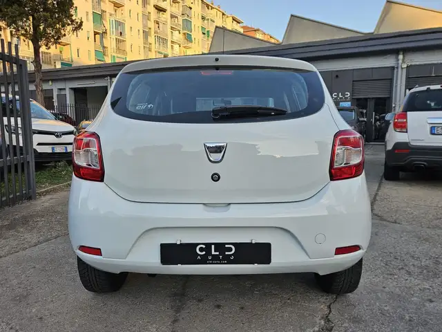 Dacia Sandero view 5