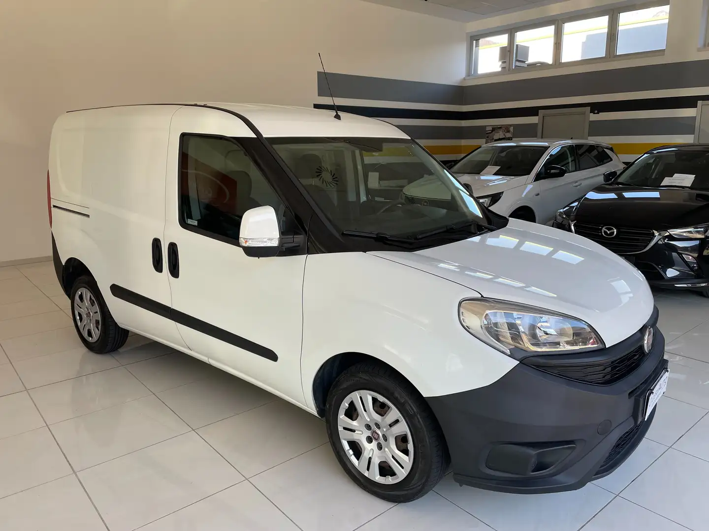 Fiat Doblo Cargo 1.3 MJT PC-TN Wit - 1