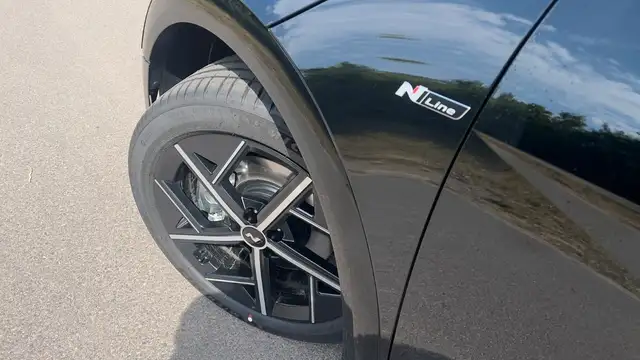 Hyundai Ioniq 5 view 10