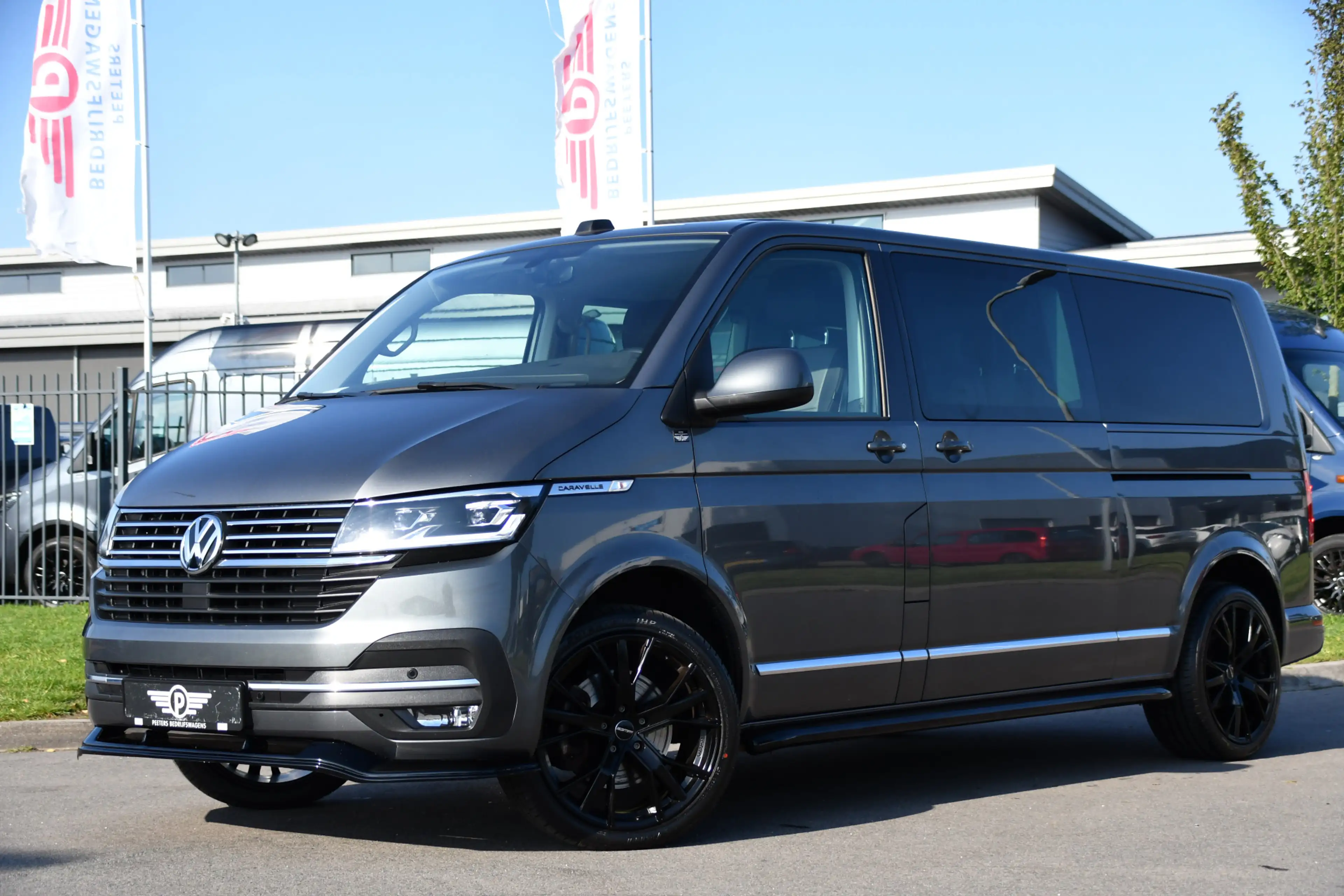 Volkswagen T6.1 Transporter 2.0 TDI L2H1 30 DC Caravelle FULL OPTIONS! Adaptie — photo 4