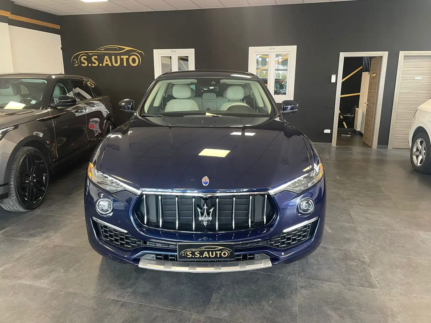 Maserati Levante Levante 3.0 V6 Granlusso 430cv auto my19 Blau - 2
