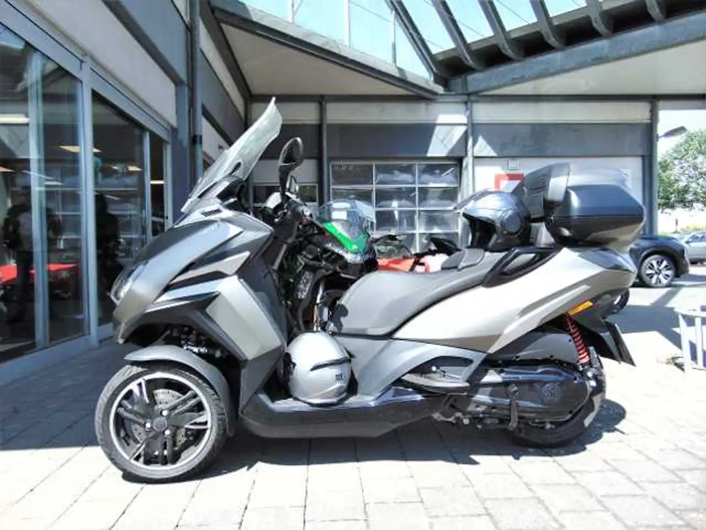 Peugeot Metropolis 400 SWi Braun - 2