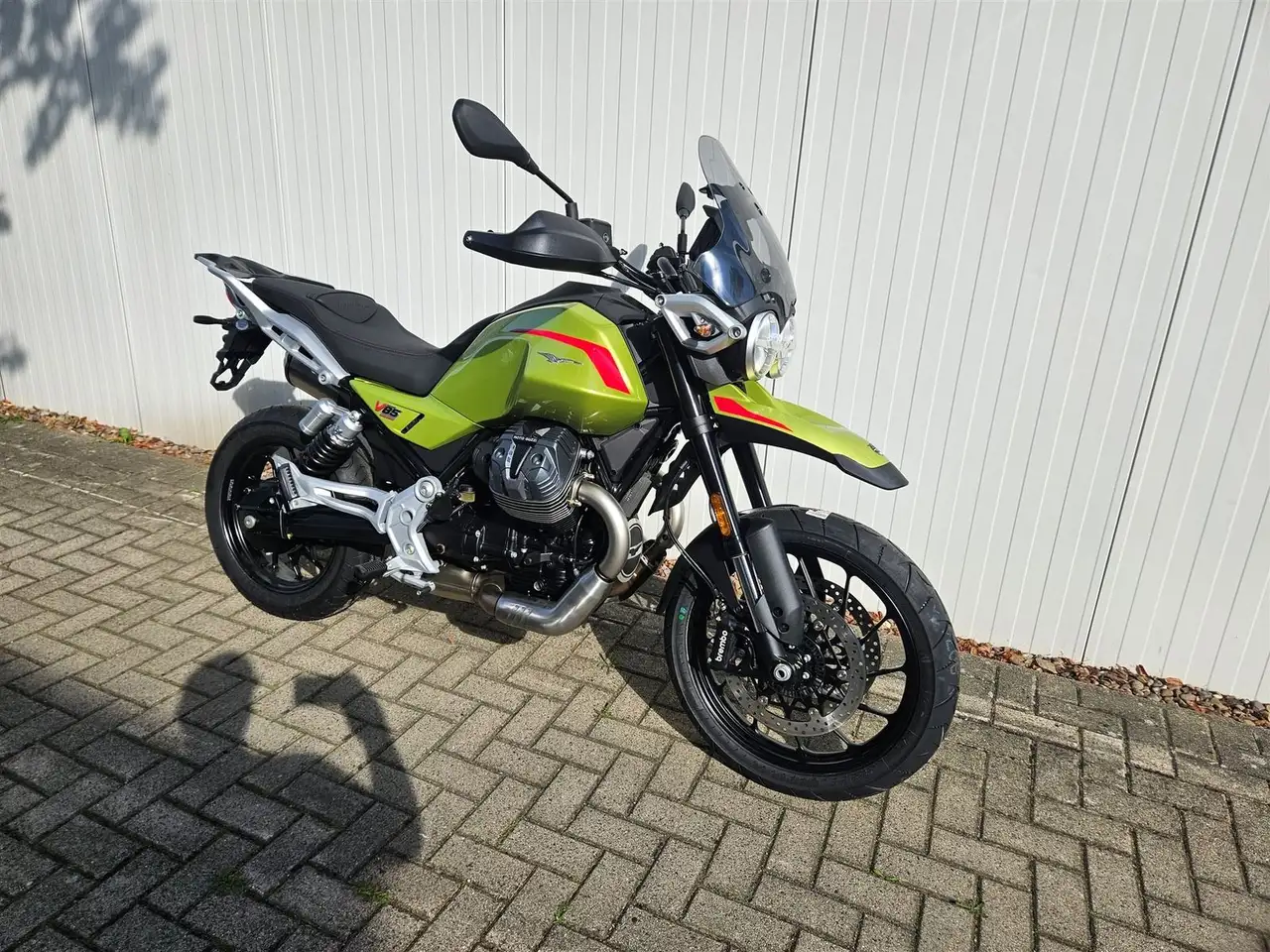 Moto Guzzi V 85