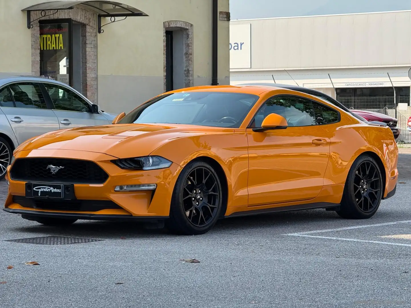 Ford Mustang Fastback 2.3 EcoBoost aut. 10 MARCE - CARFAX PULIT Arancione - 1