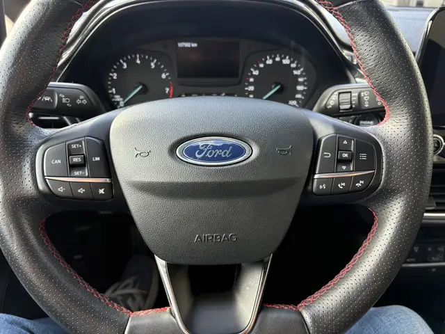 Ford Fiesta view 13