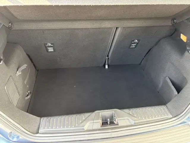 Ford Fiesta view 9