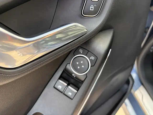 Ford Fiesta view 4