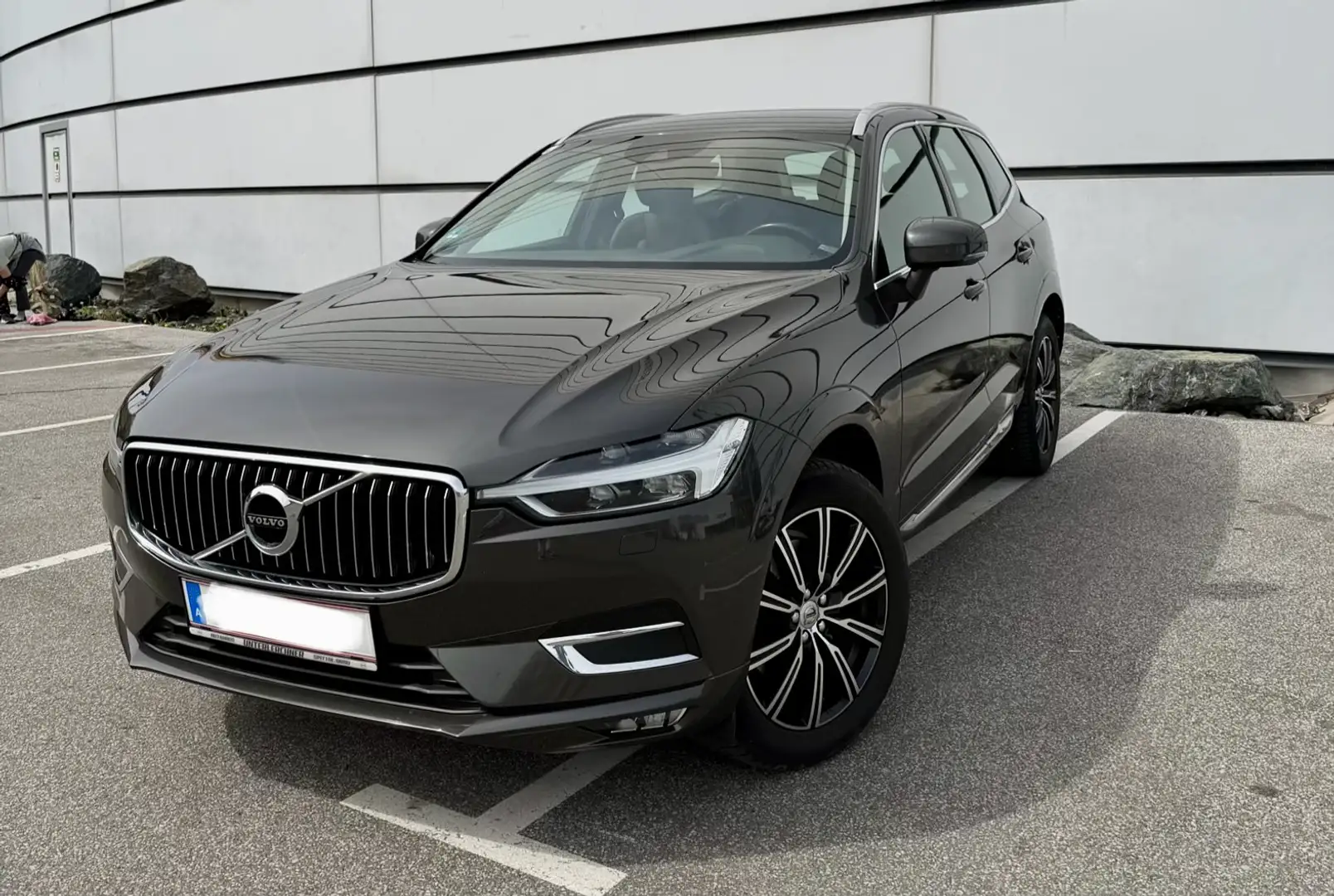 Volvo XC60 D4 Inscription AWD | 190 PS | Top Zustand - 1