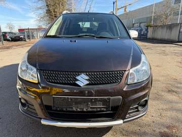 Club 4X4 EURO 5 Navi Tempomat AHK
