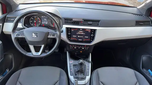 Seat Arona view 11