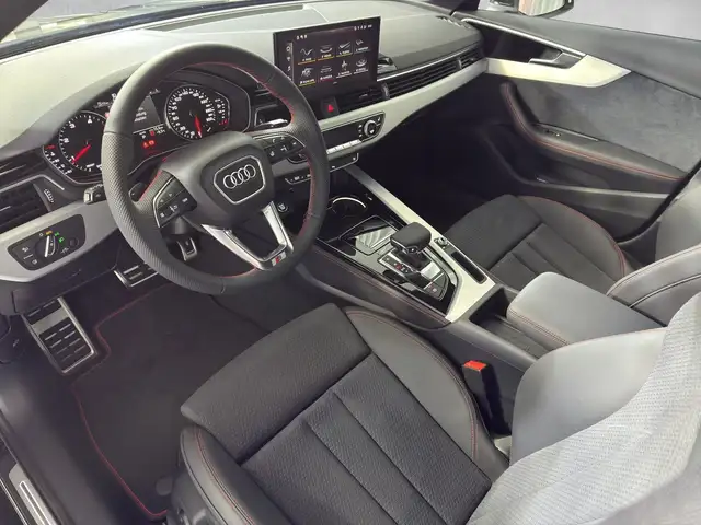 Audi A4 view 6