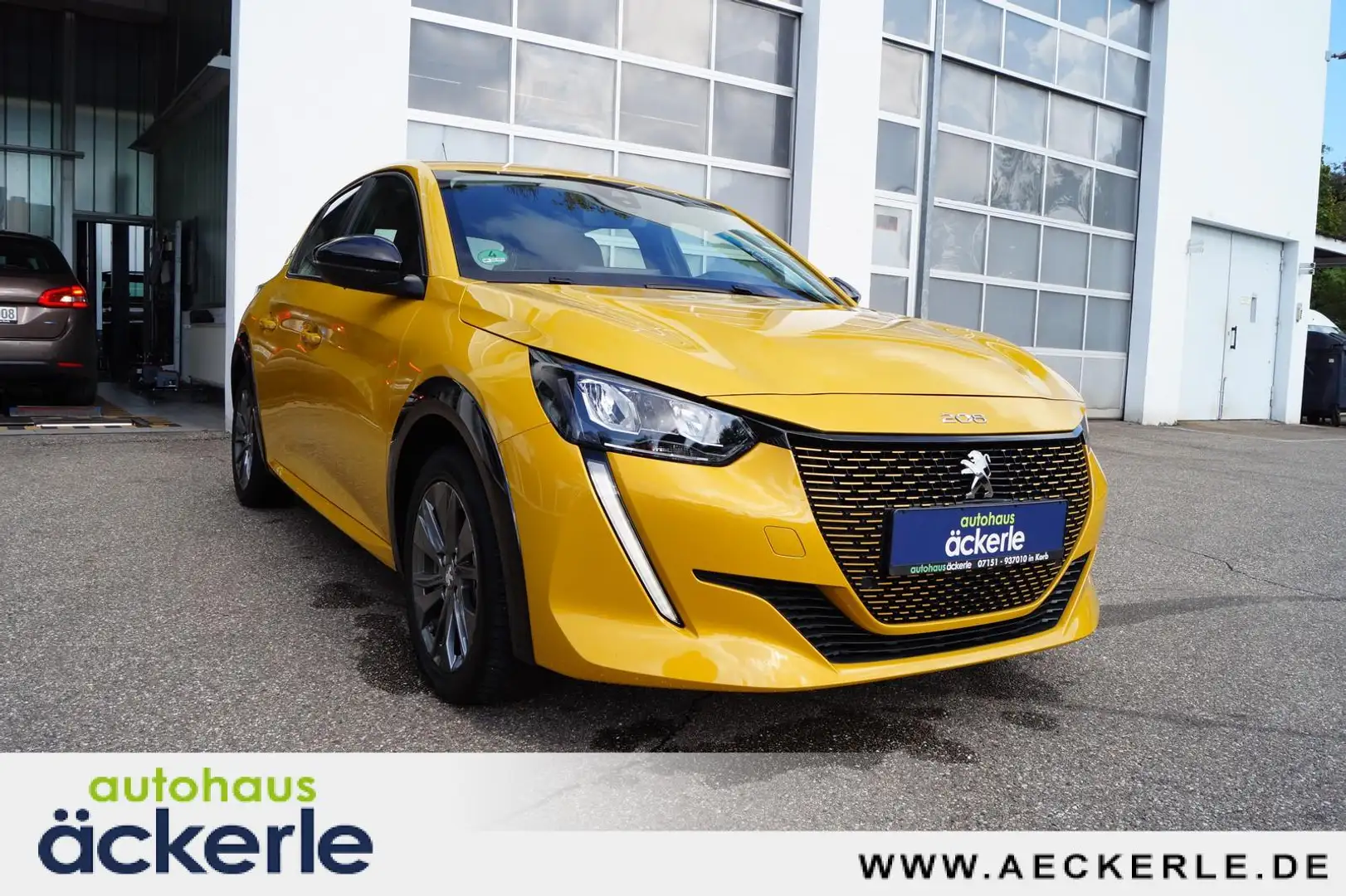 Peugeot 208 e- Active Pack Jaune - 1