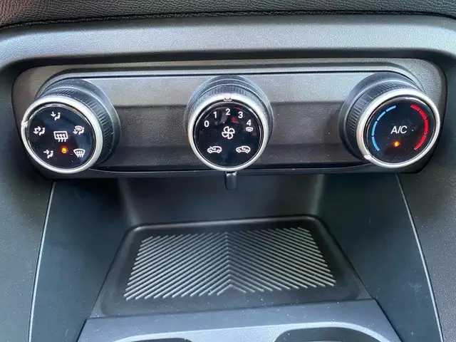 Citroen C3 view 11