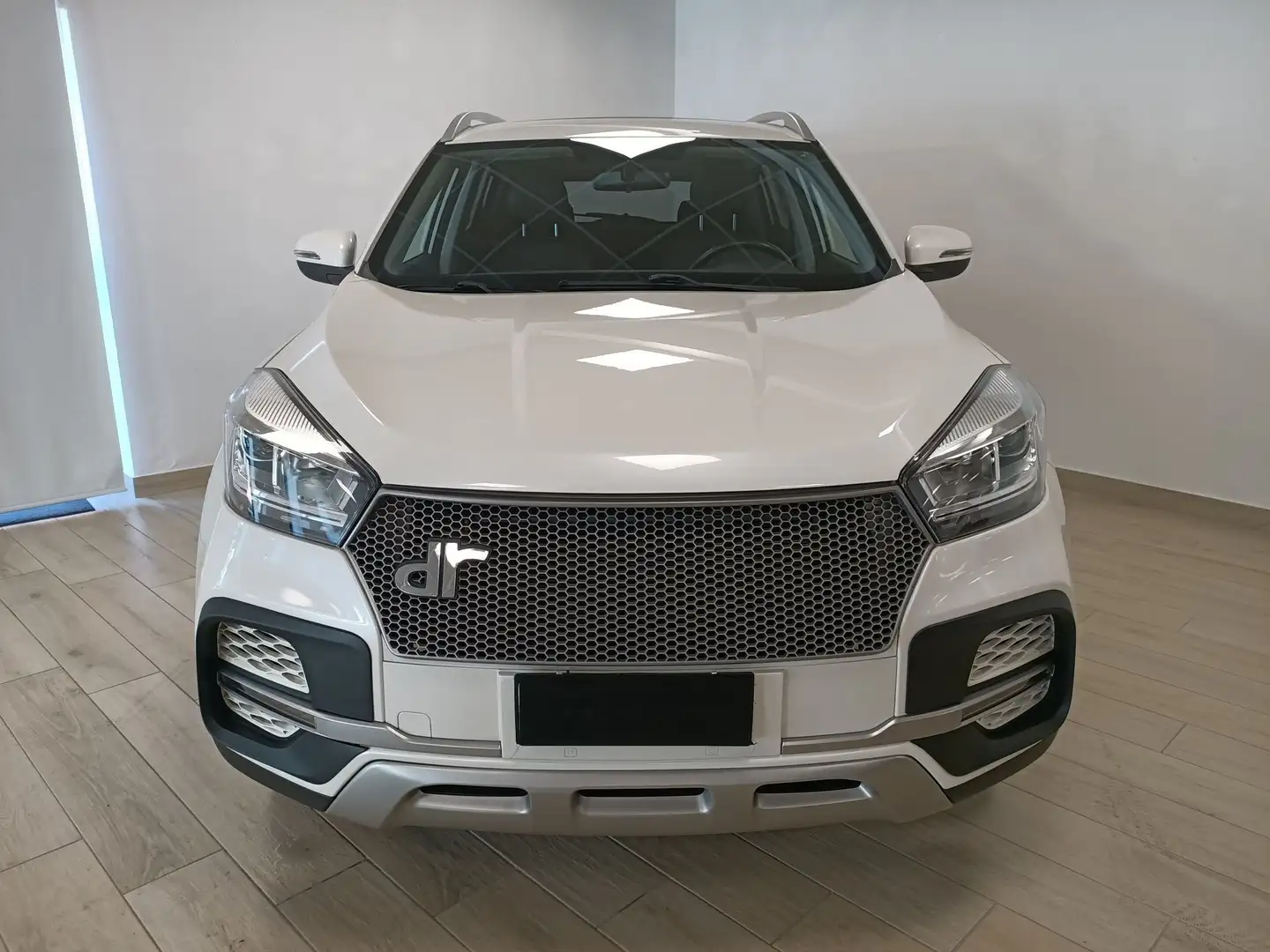 DR Automobiles DR5.0 1.5 Turbo DCT Bi-Fuel GPL bijela - 2