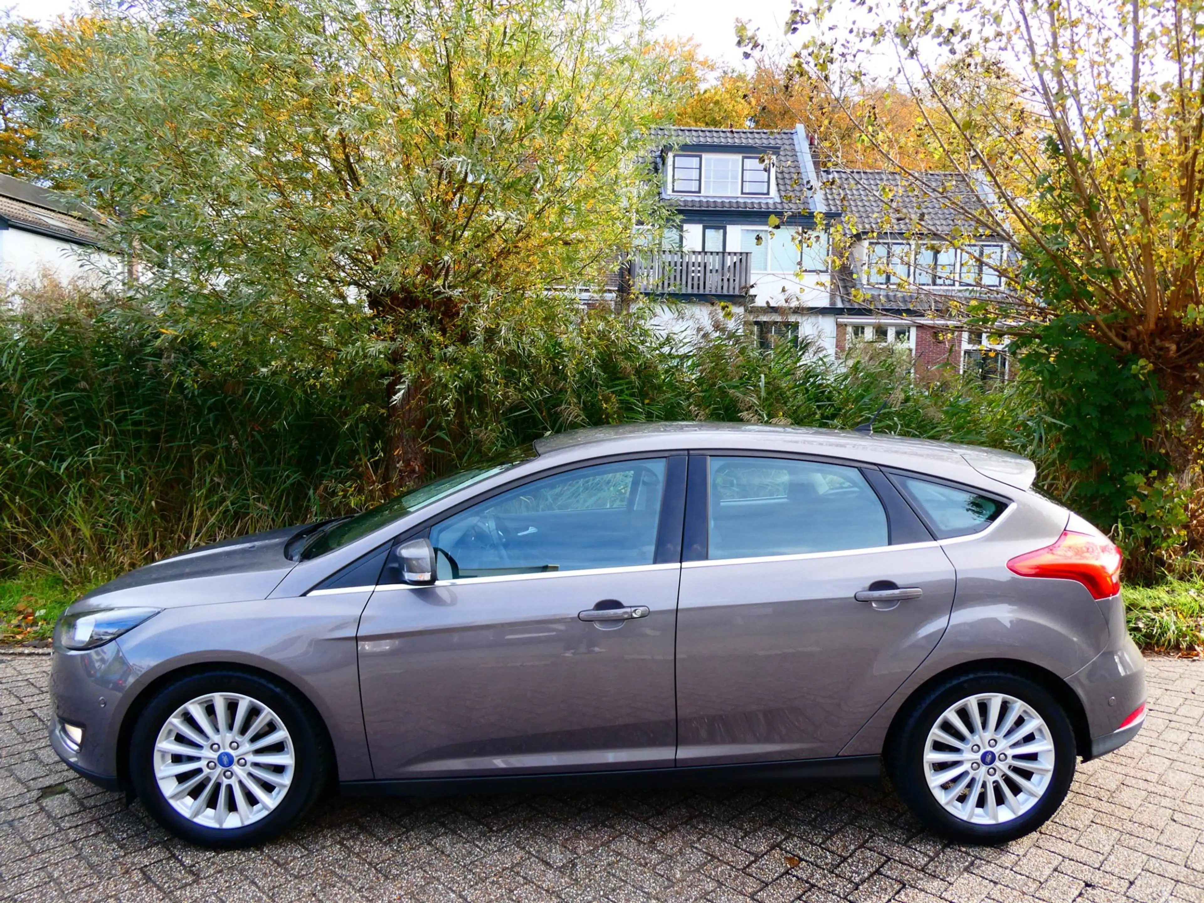 Ford Focus 1.5i 150pk Titanium Automaat Clima Navi Trekhaak 1 — photo 5